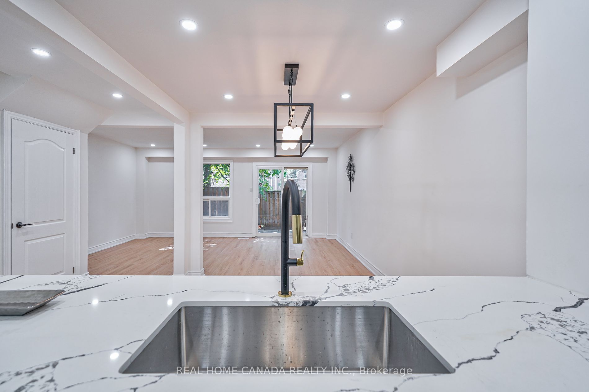 3460 South Millway, #20