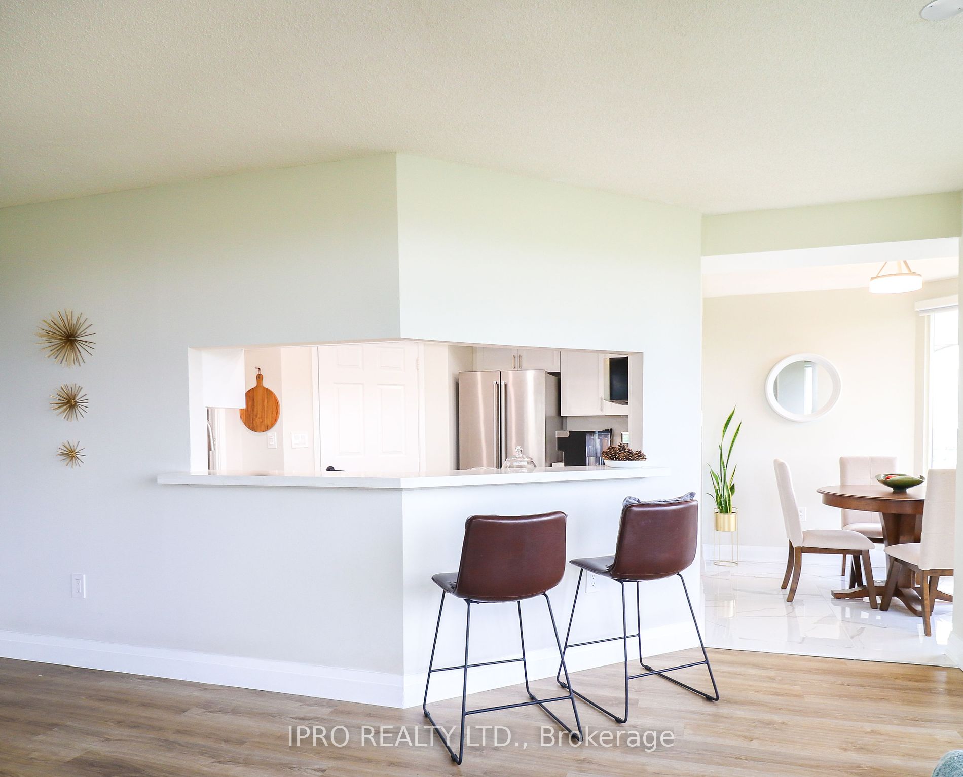 1271 Walden Circ, #1201