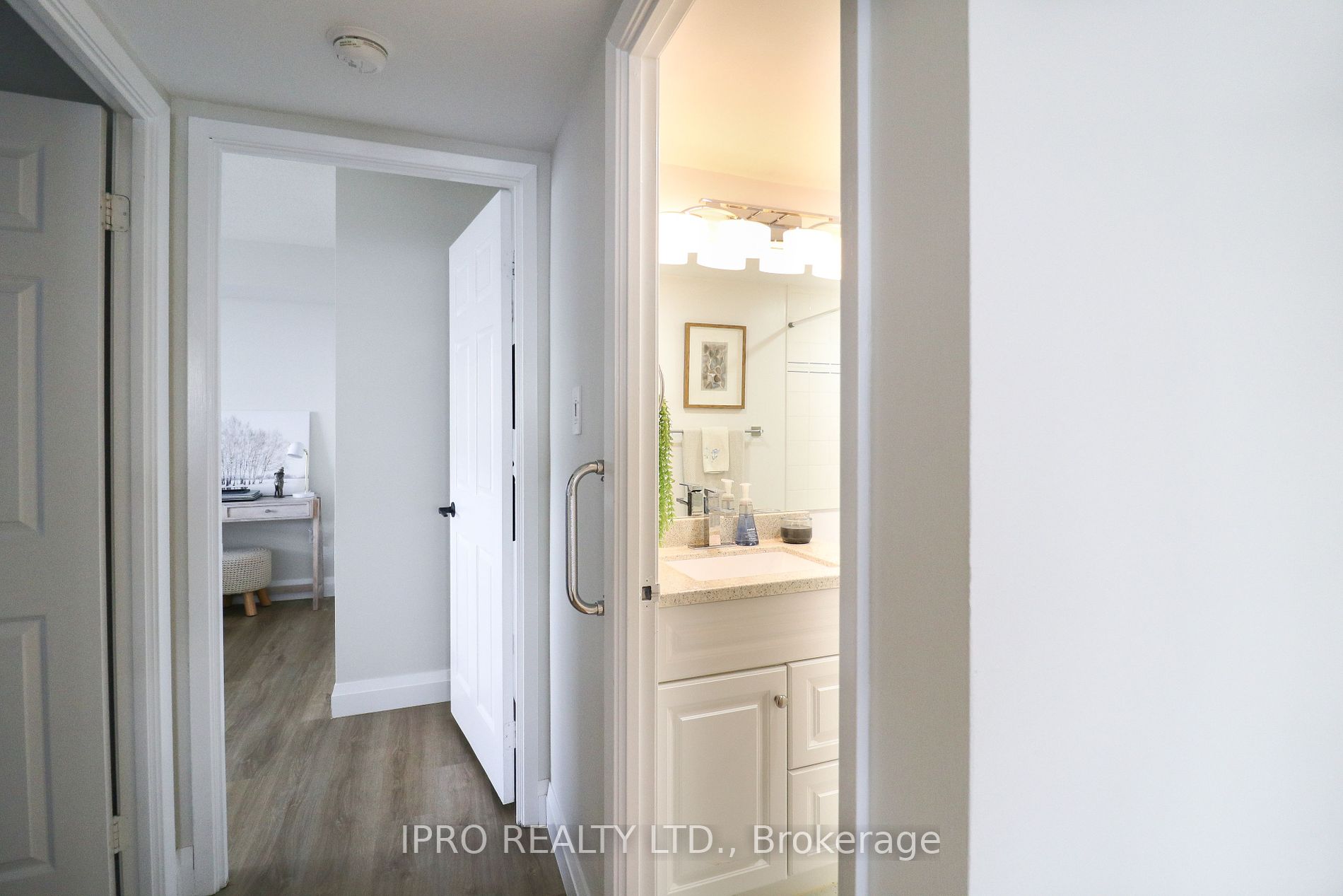 1271 Walden Circ, #1201