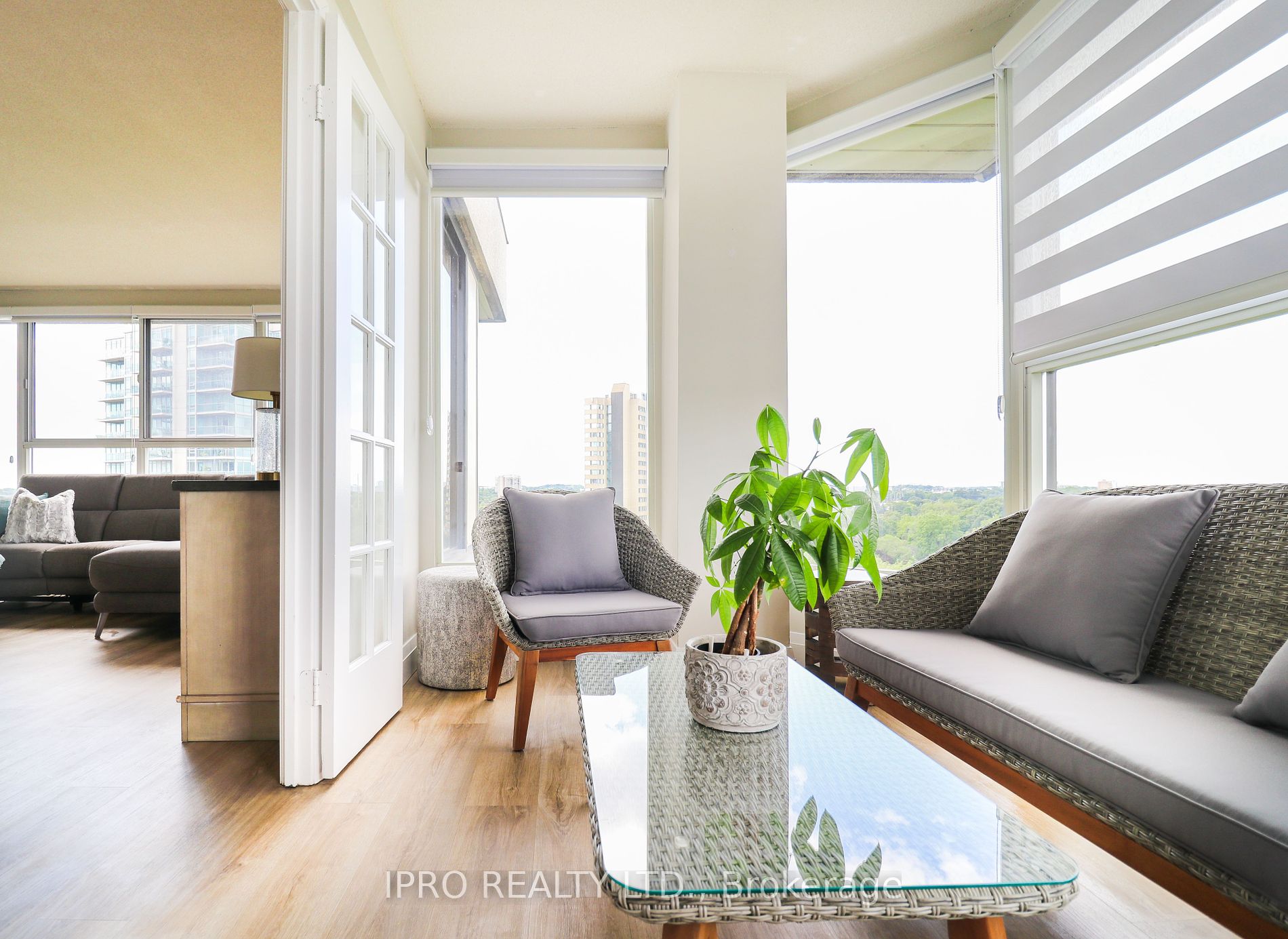 1271 Walden Circ, #1201