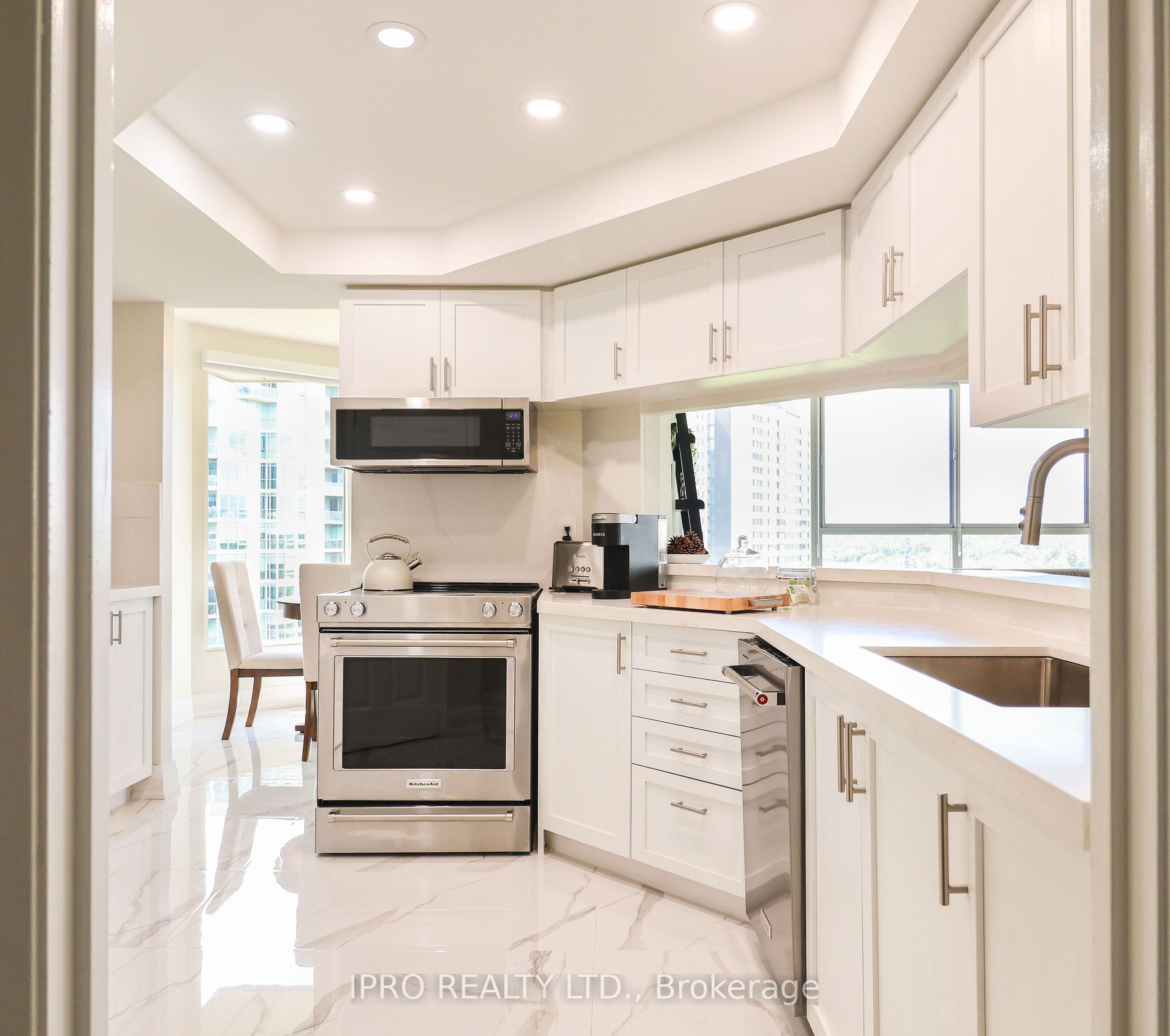 1271 Walden Circ, #1201