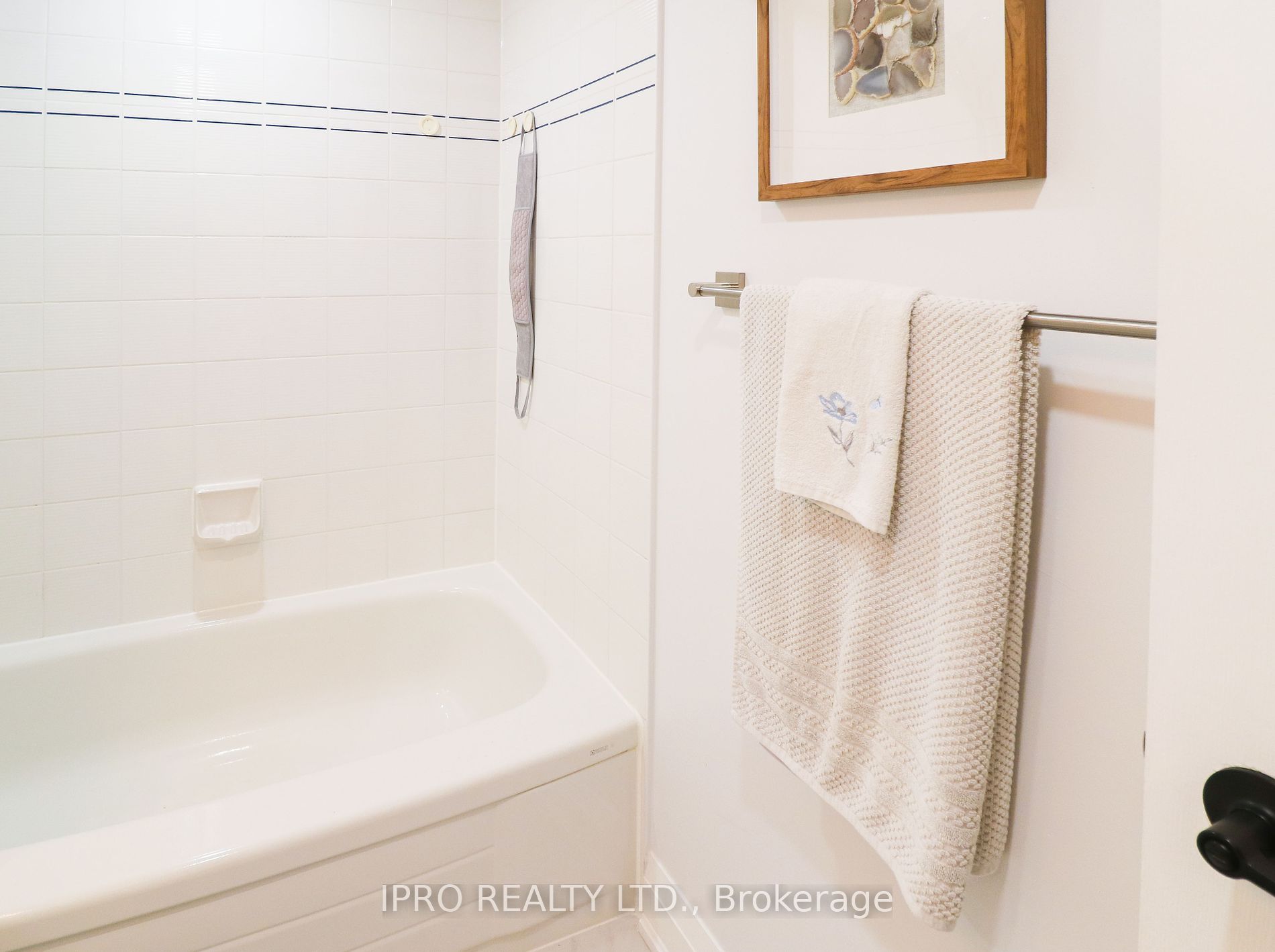 1271 Walden Circ, #1201