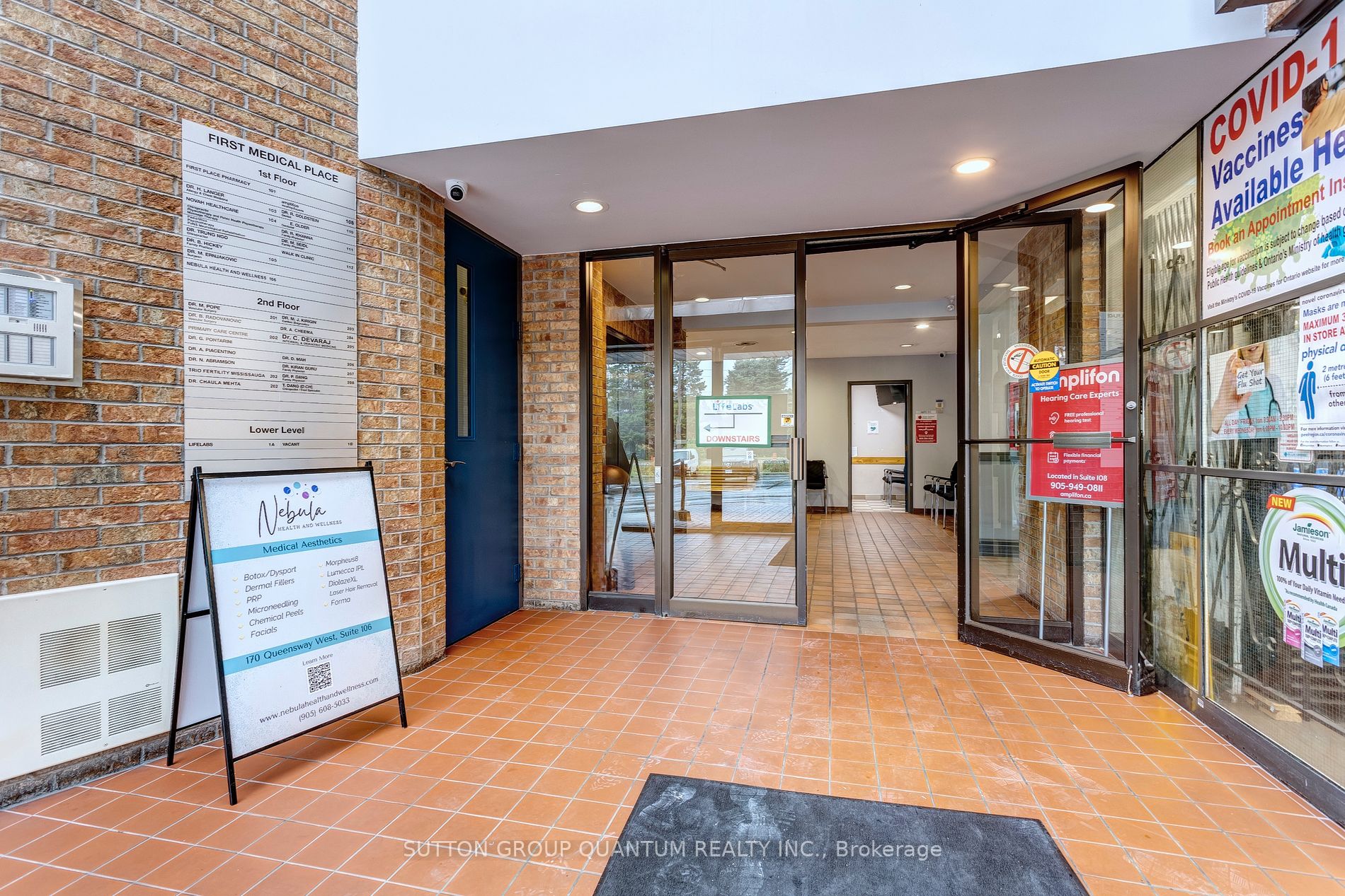 170 Queensway West Avenue W, #2