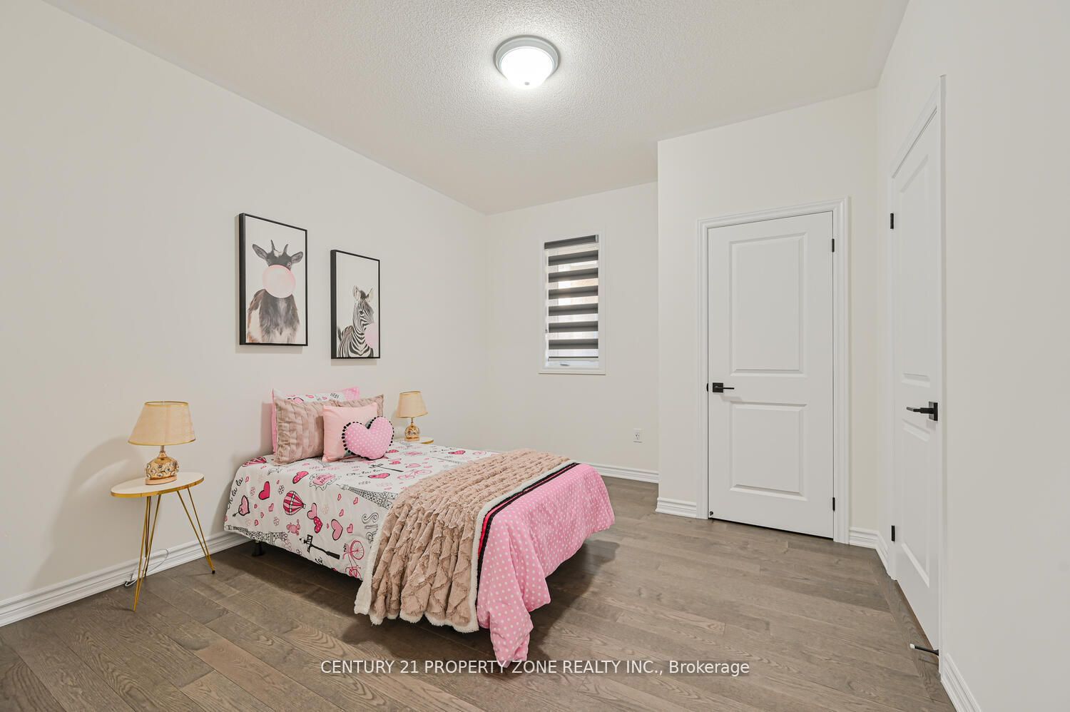 20 Tweedhill Ave