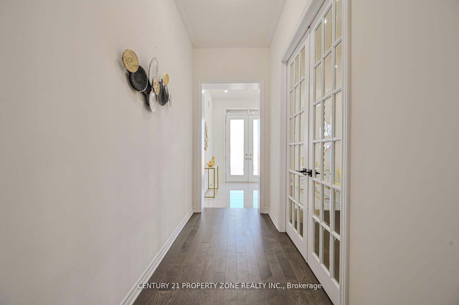 20 Tweedhill Ave
