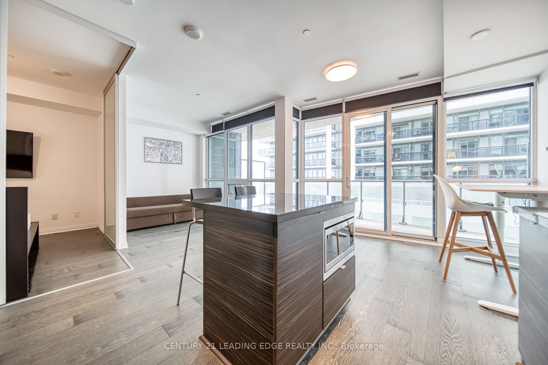 59 Annie Craig Dr, #707