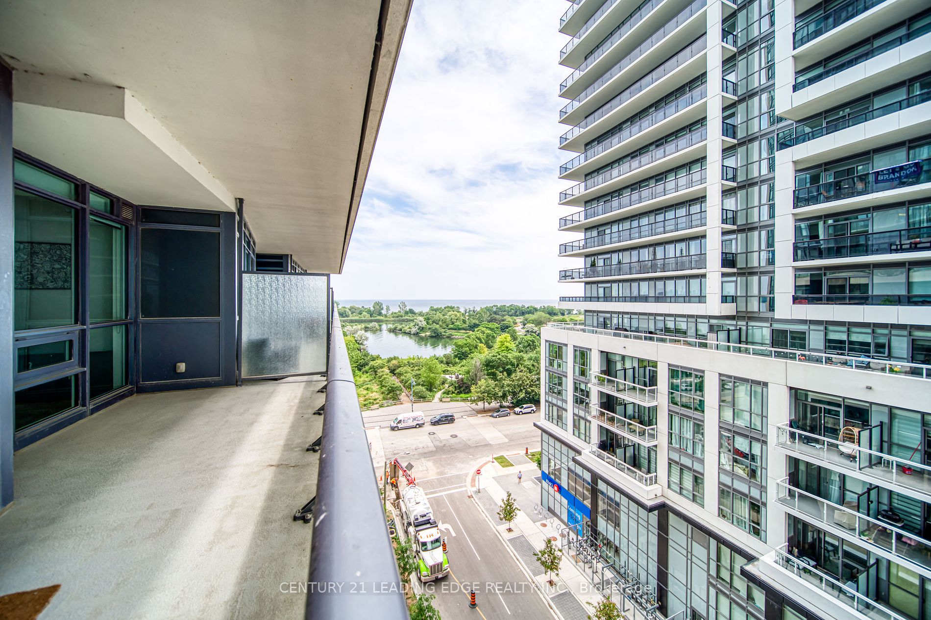 59 Annie Craig Dr, #707