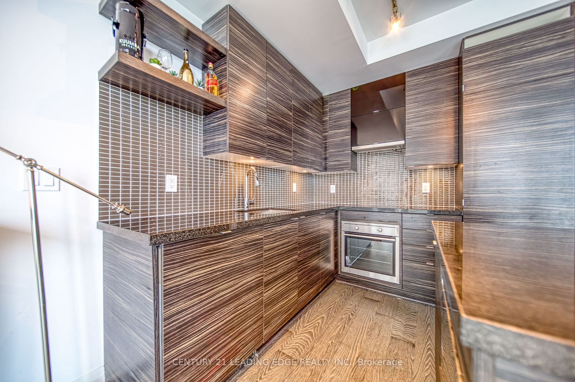 59 Annie Craig Dr, #707