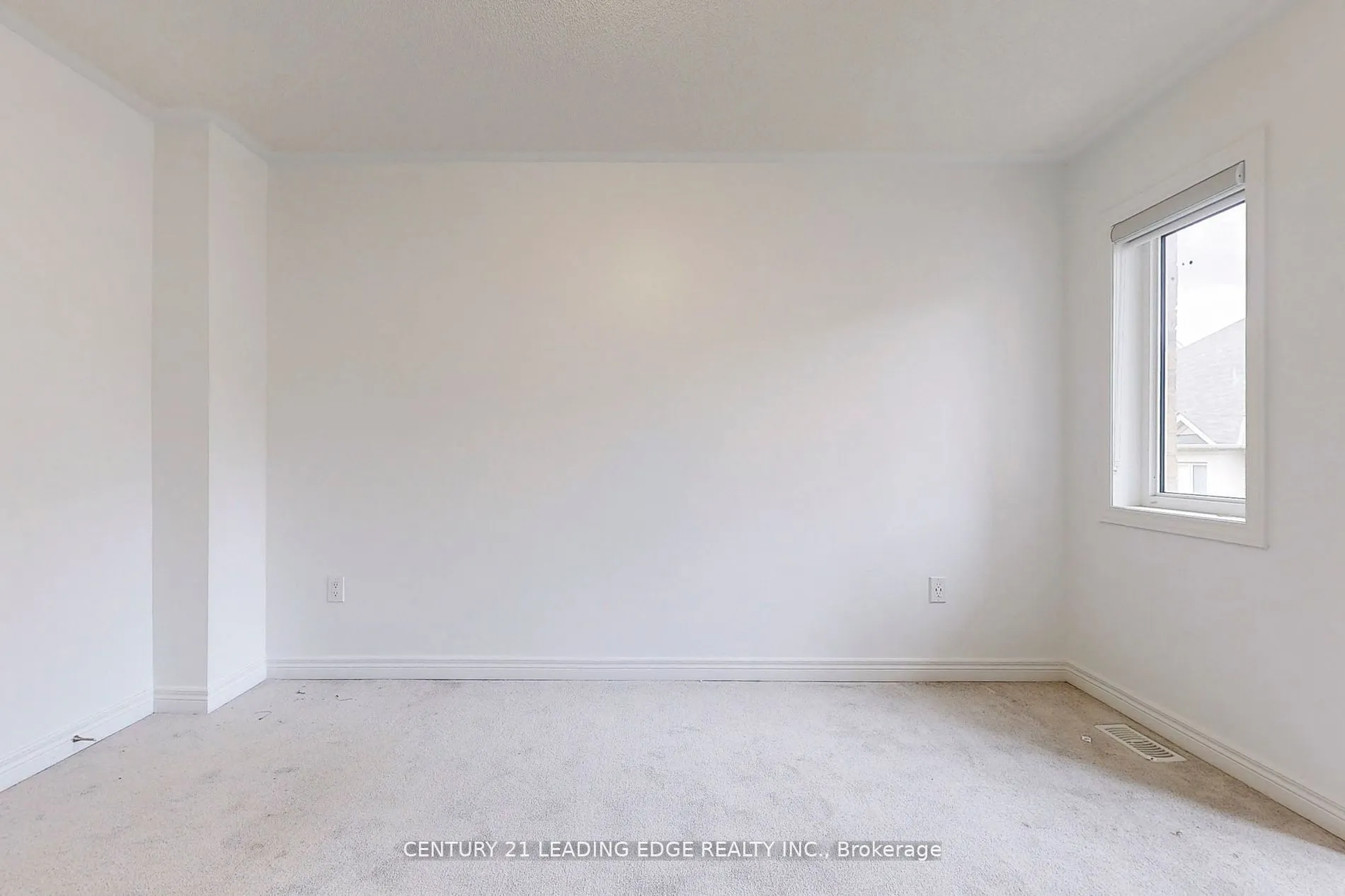 3952 Leonardo St