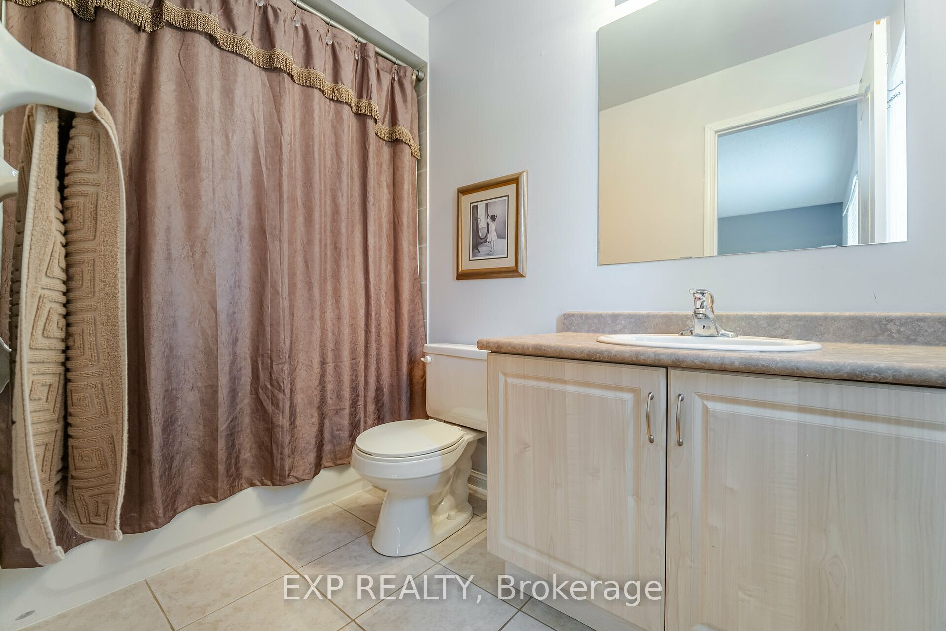 84 Tianalee Cres