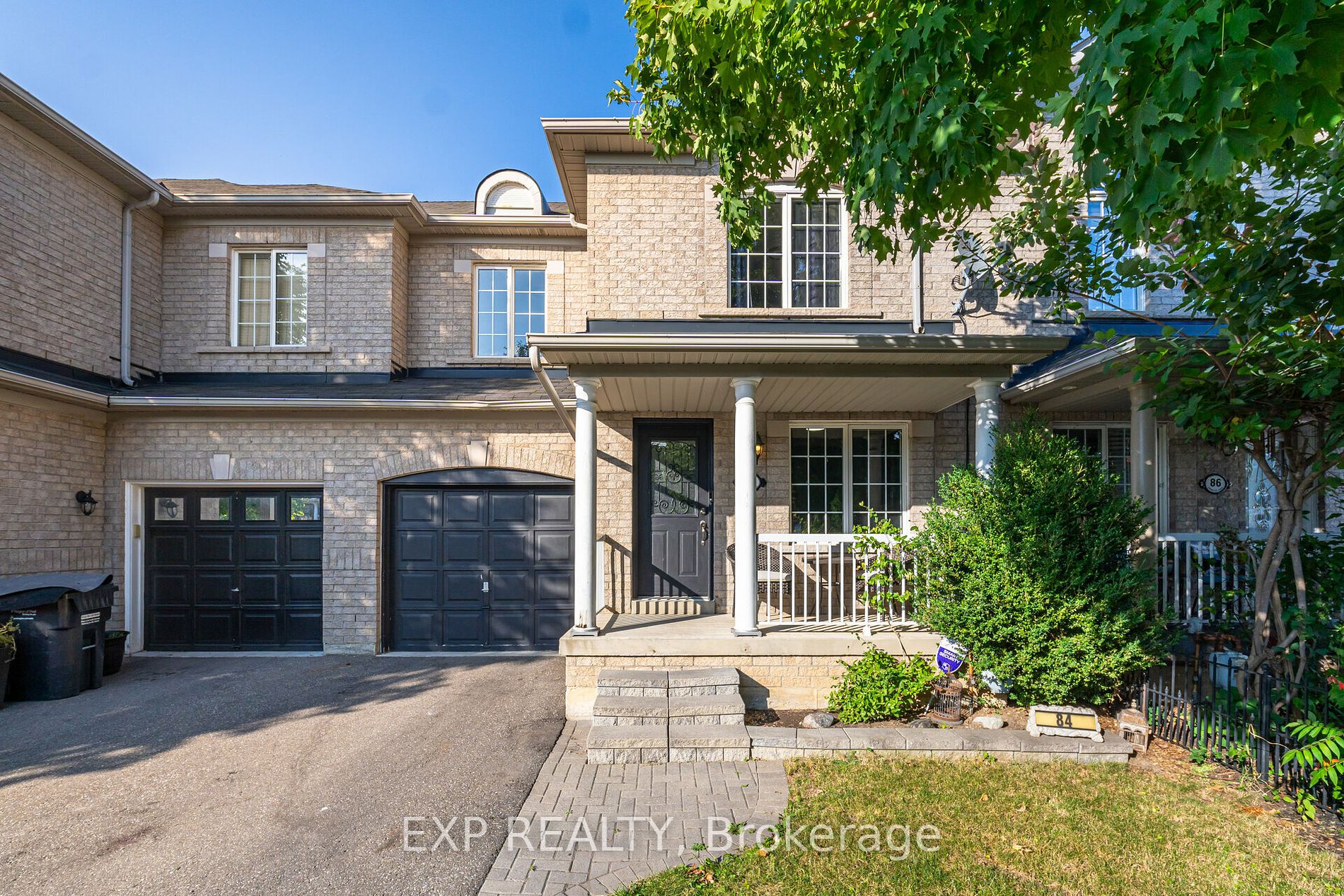 84 Tianalee Cres