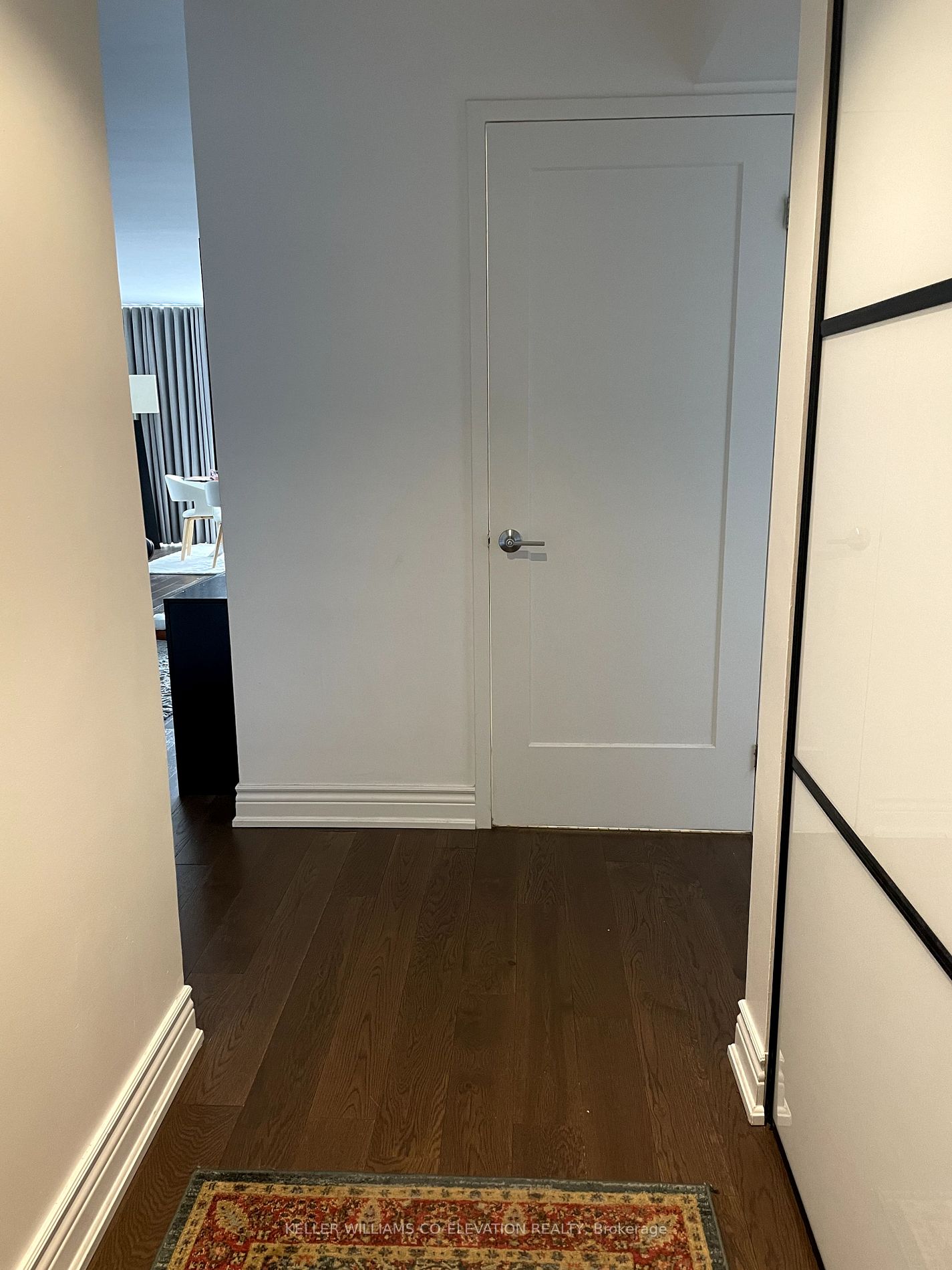 2091 Hurontario Street, #707