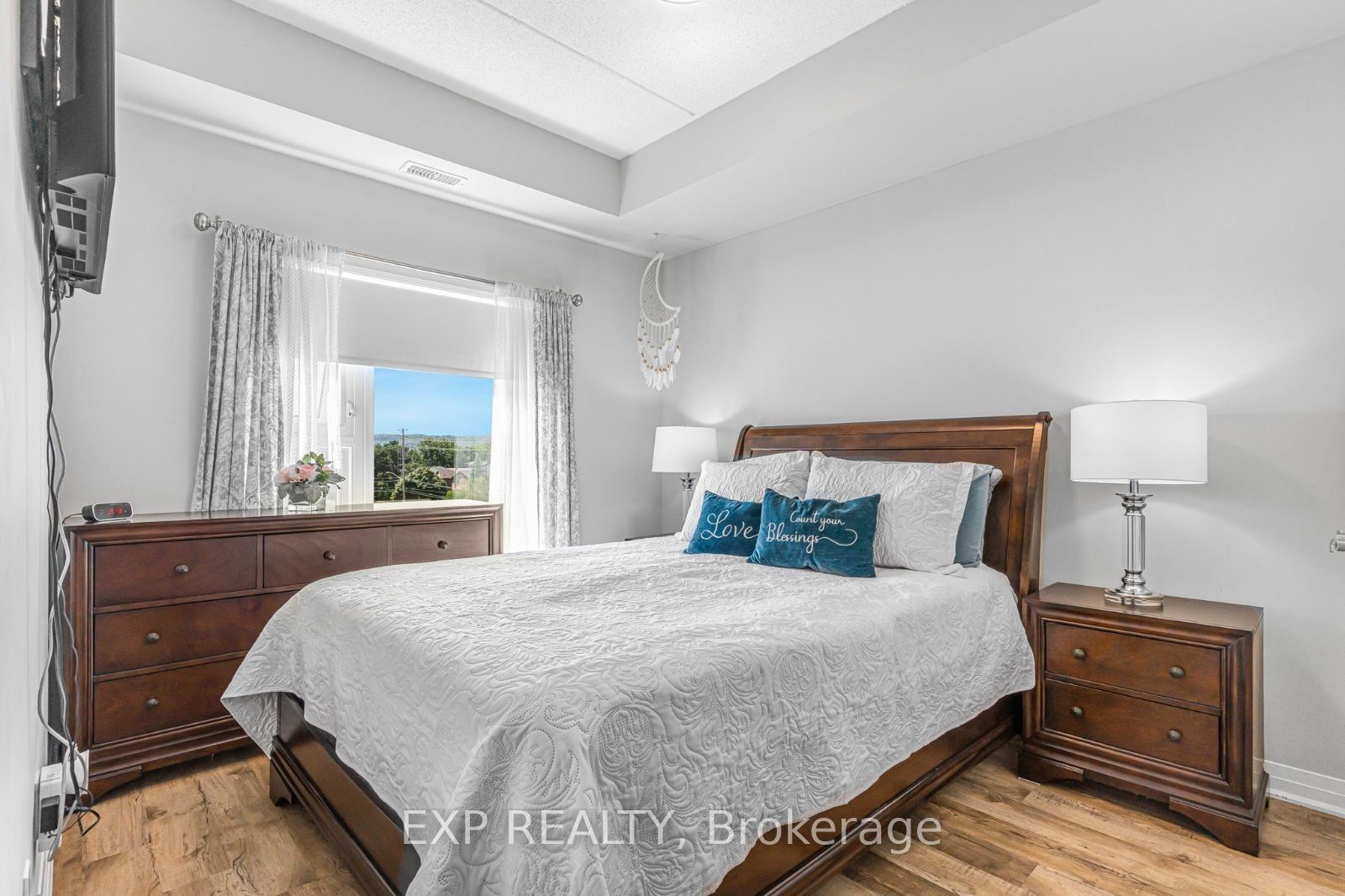 610 Farmstead Drive #409