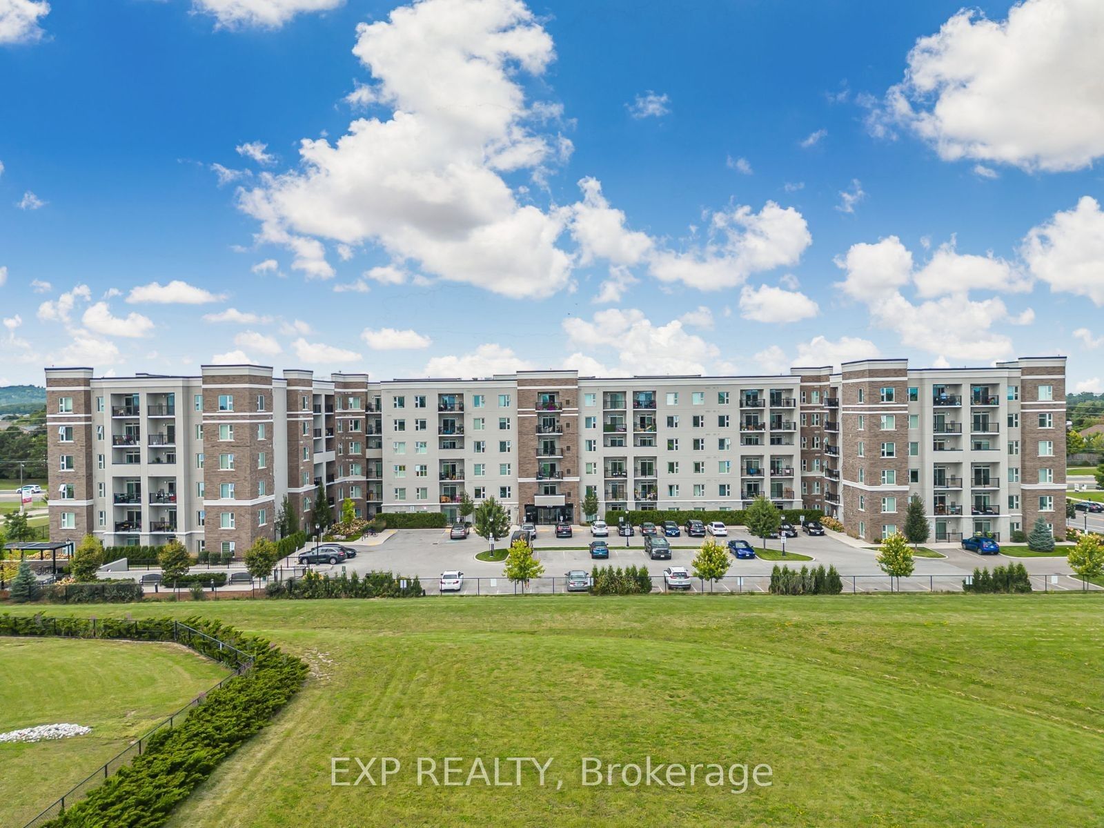 610 Farmstead Drive #409