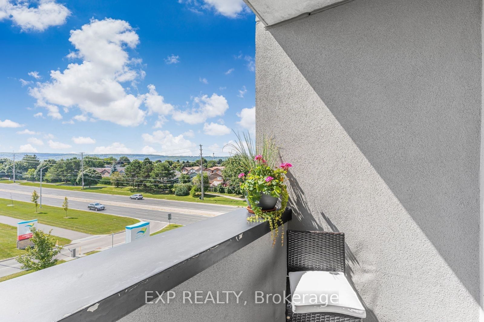 610 Farmstead Drive #409