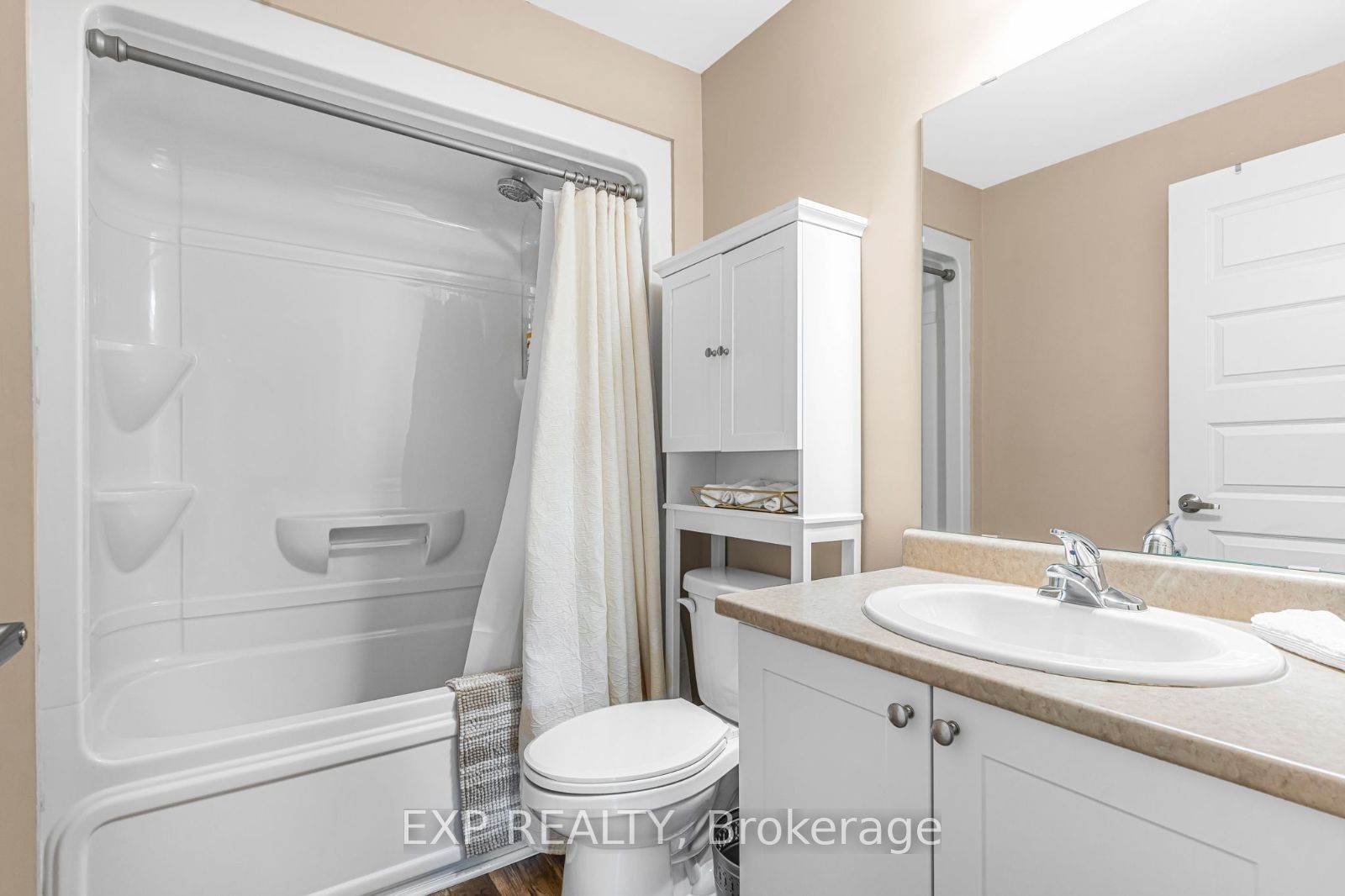 610 Farmstead Drive #409