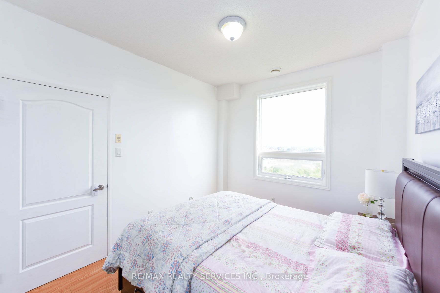 7405 Goreway Drive, #716
