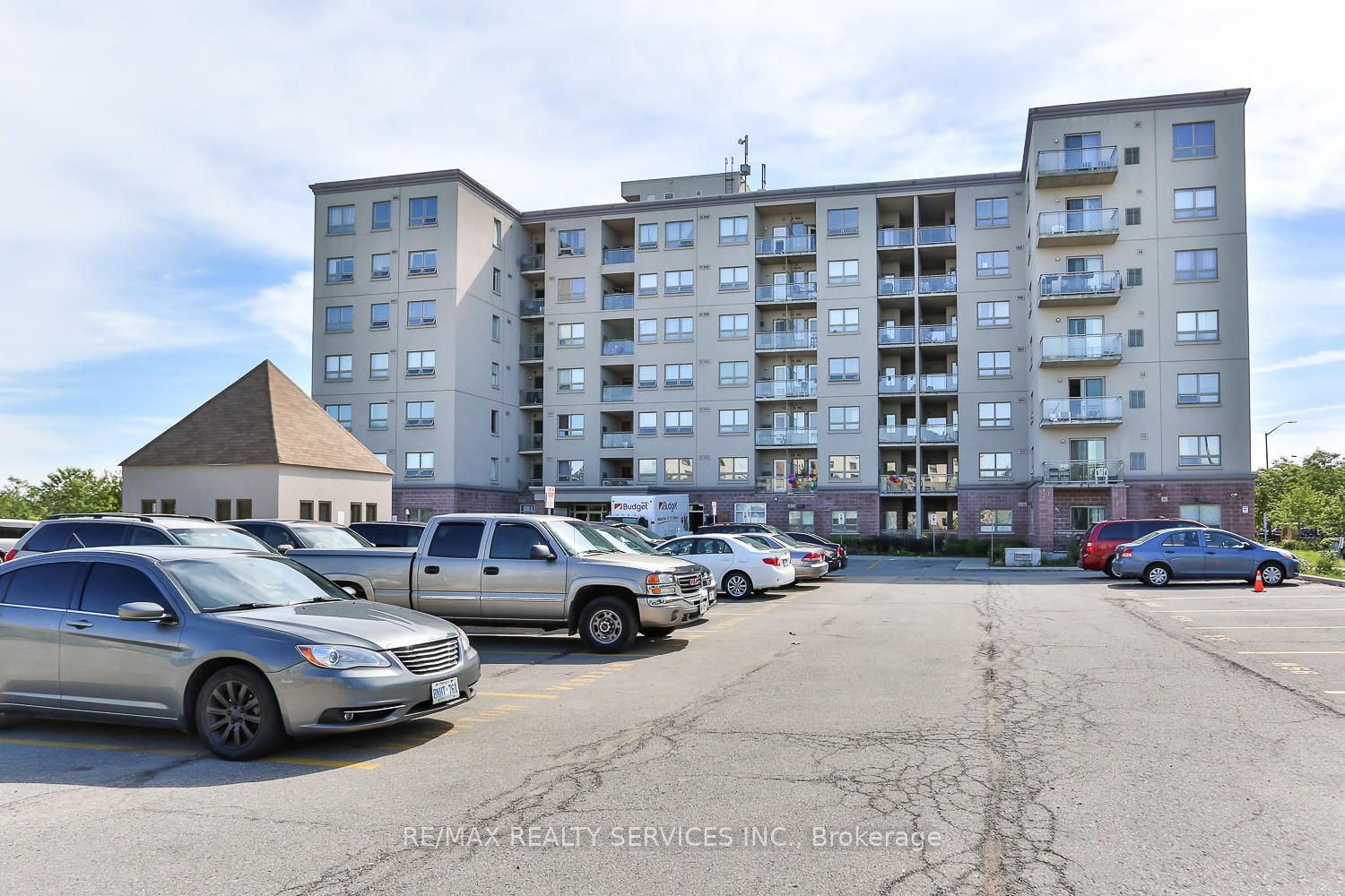 7405 Goreway Drive, #716