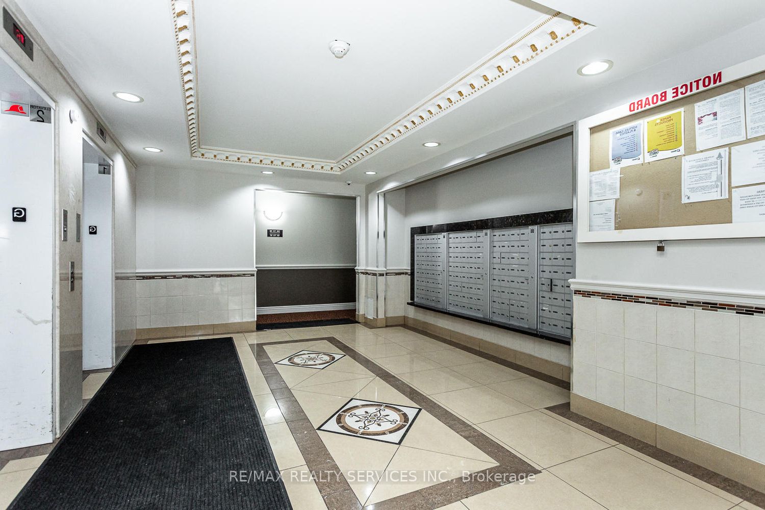 7405 Goreway Drive, #716