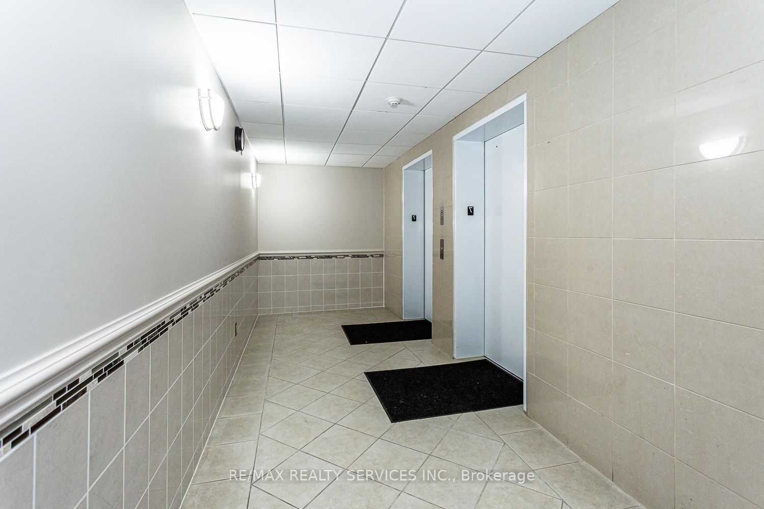 7405 Goreway Drive, #716