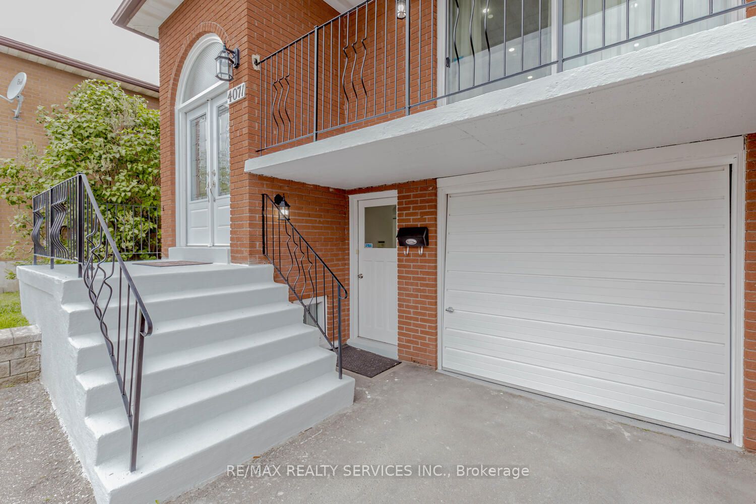 4071 Clevedon Drive