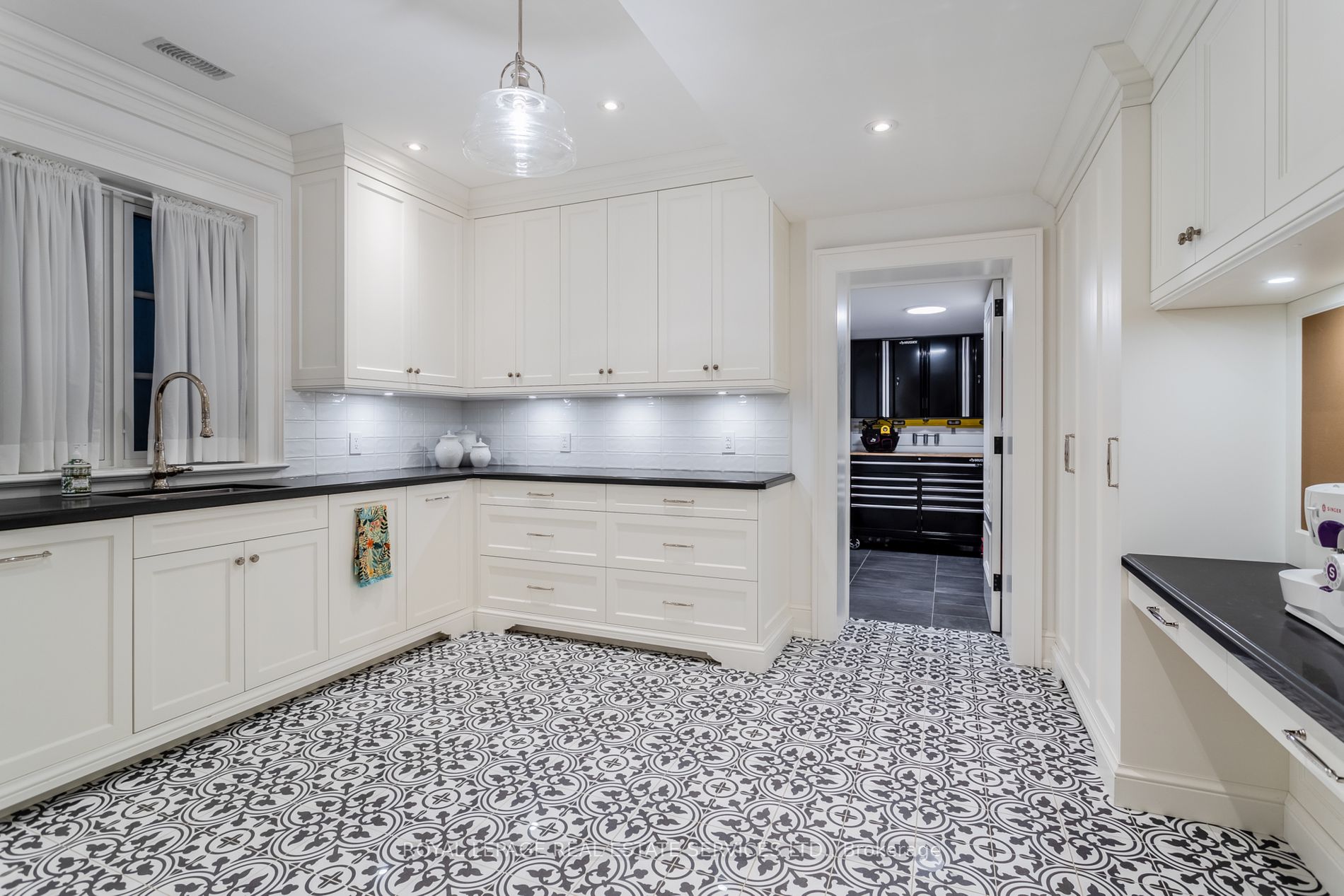 43 Kingsway Crescent