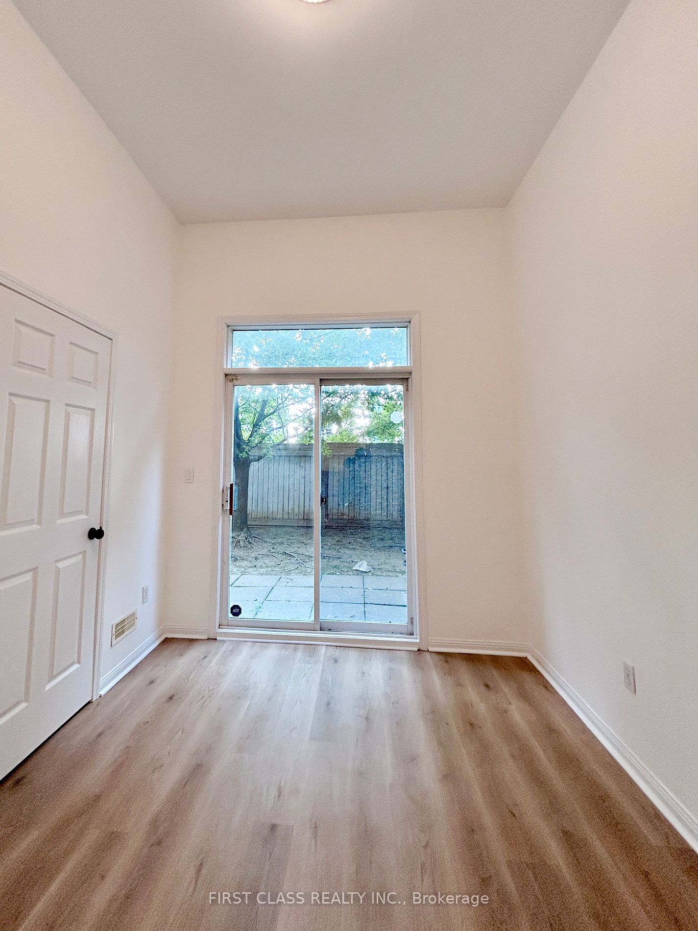 80 Acorn Pl, #50