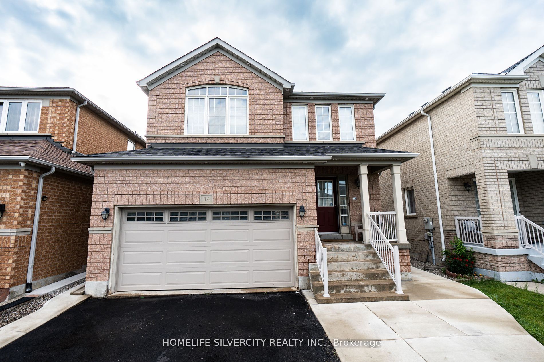 34 Feather Reed Way