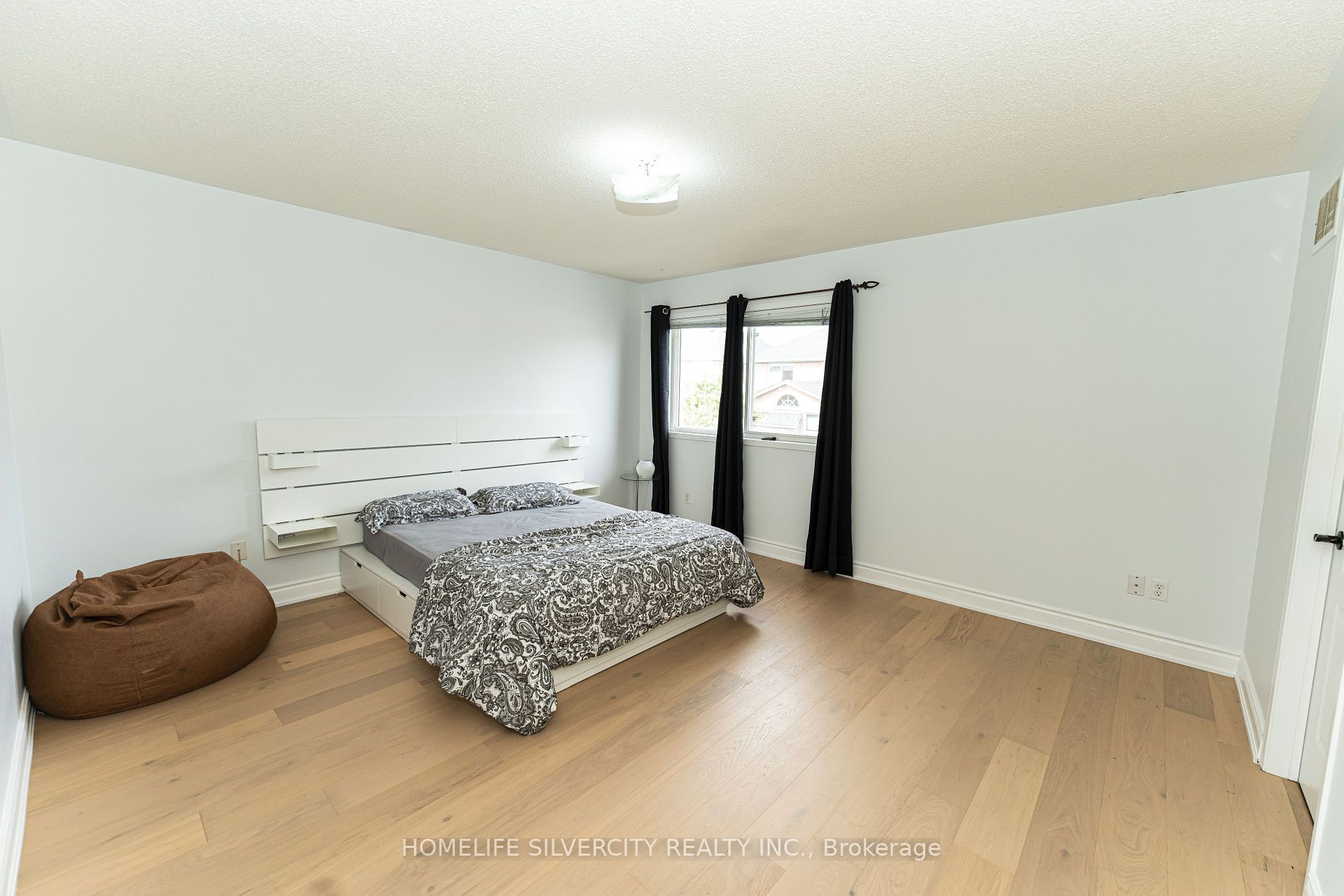 34 Feather Reed Way
