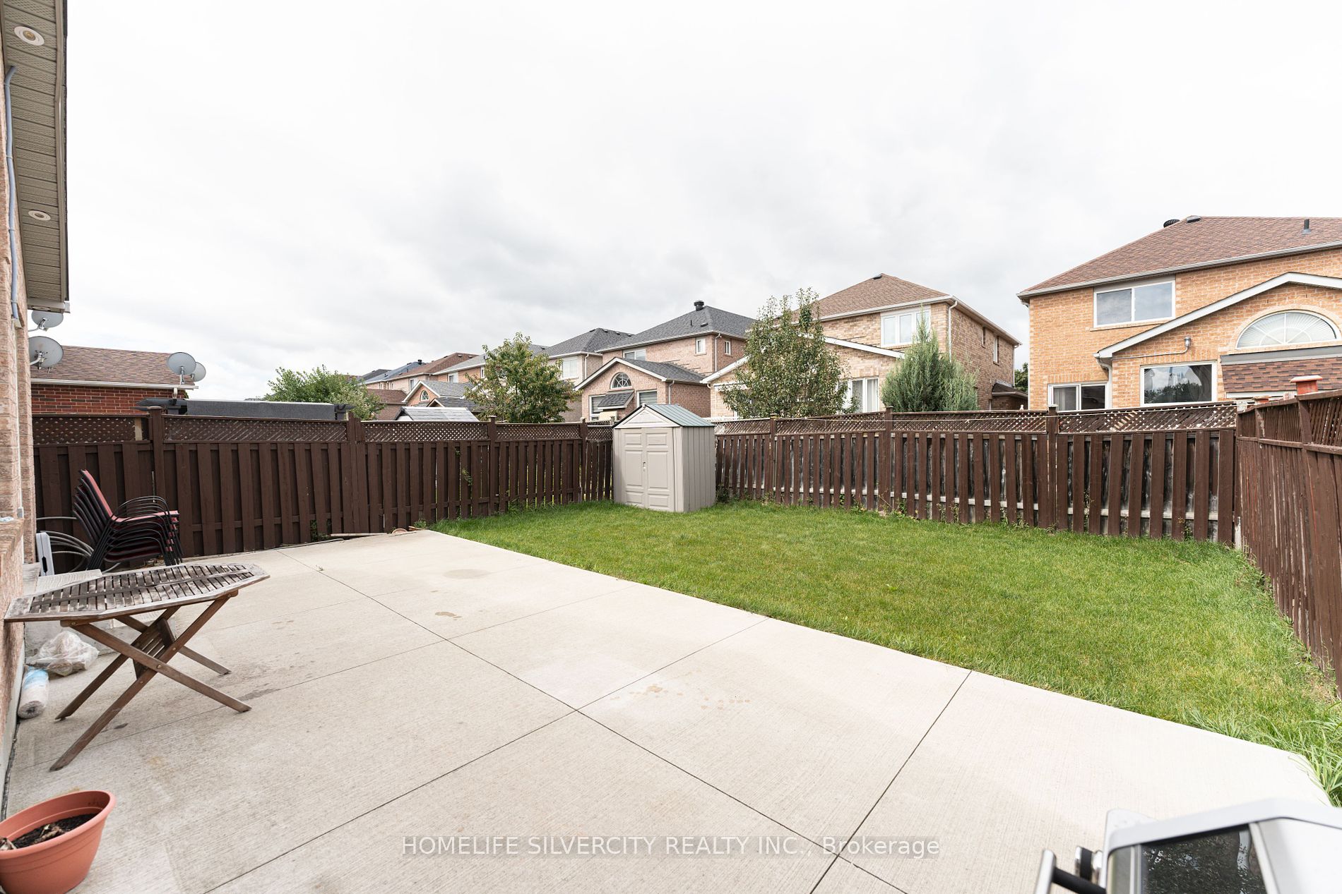 34 Feather Reed Way