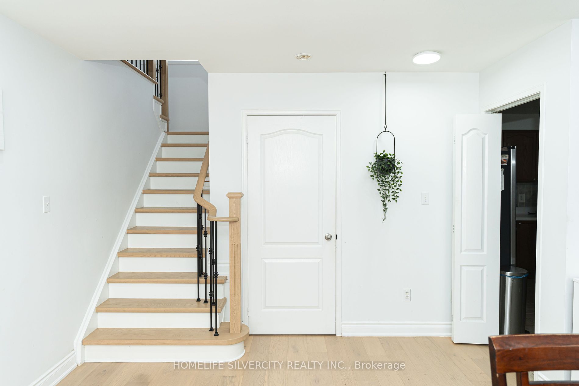34 Feather Reed Way