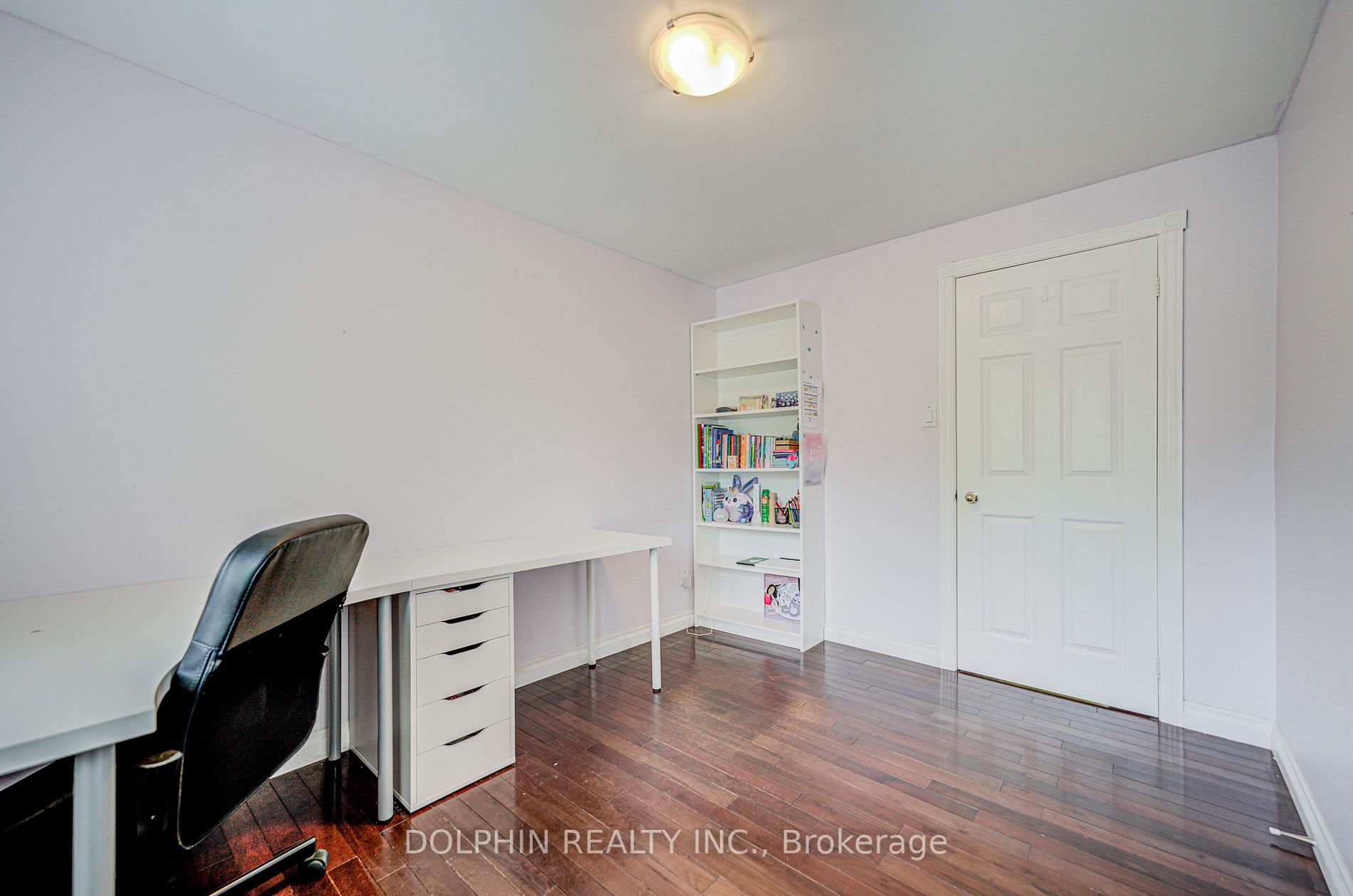 2290 Devon Road