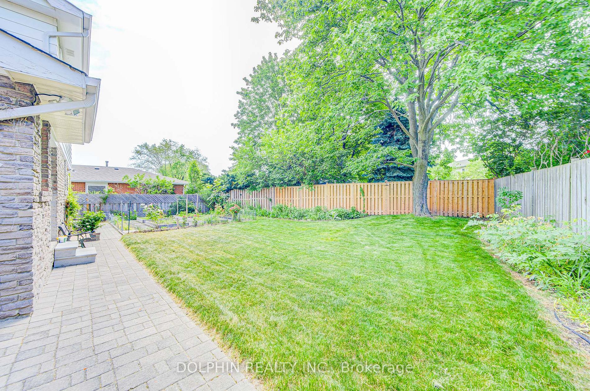 2290 Devon Road