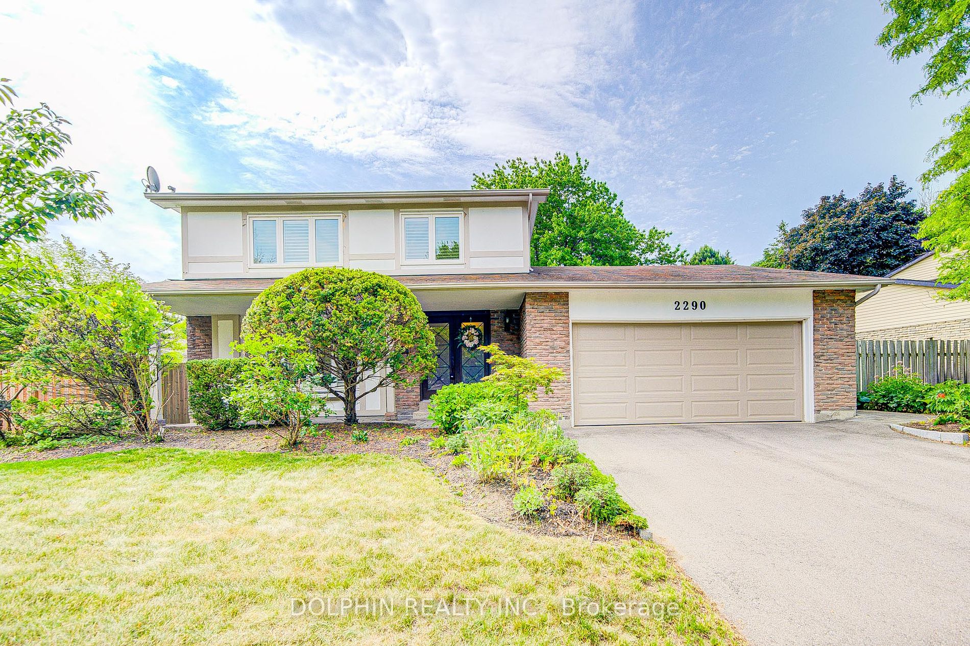 2290 Devon Road