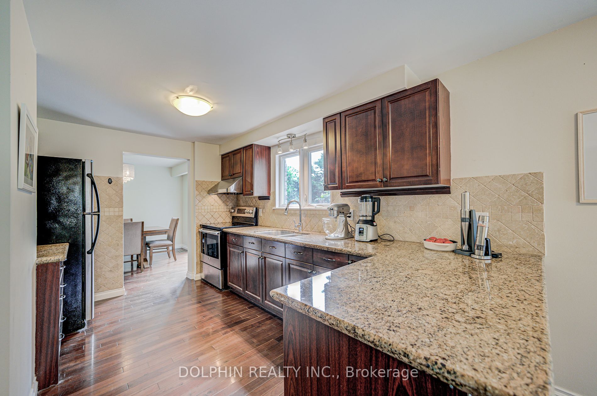 2290 Devon Road