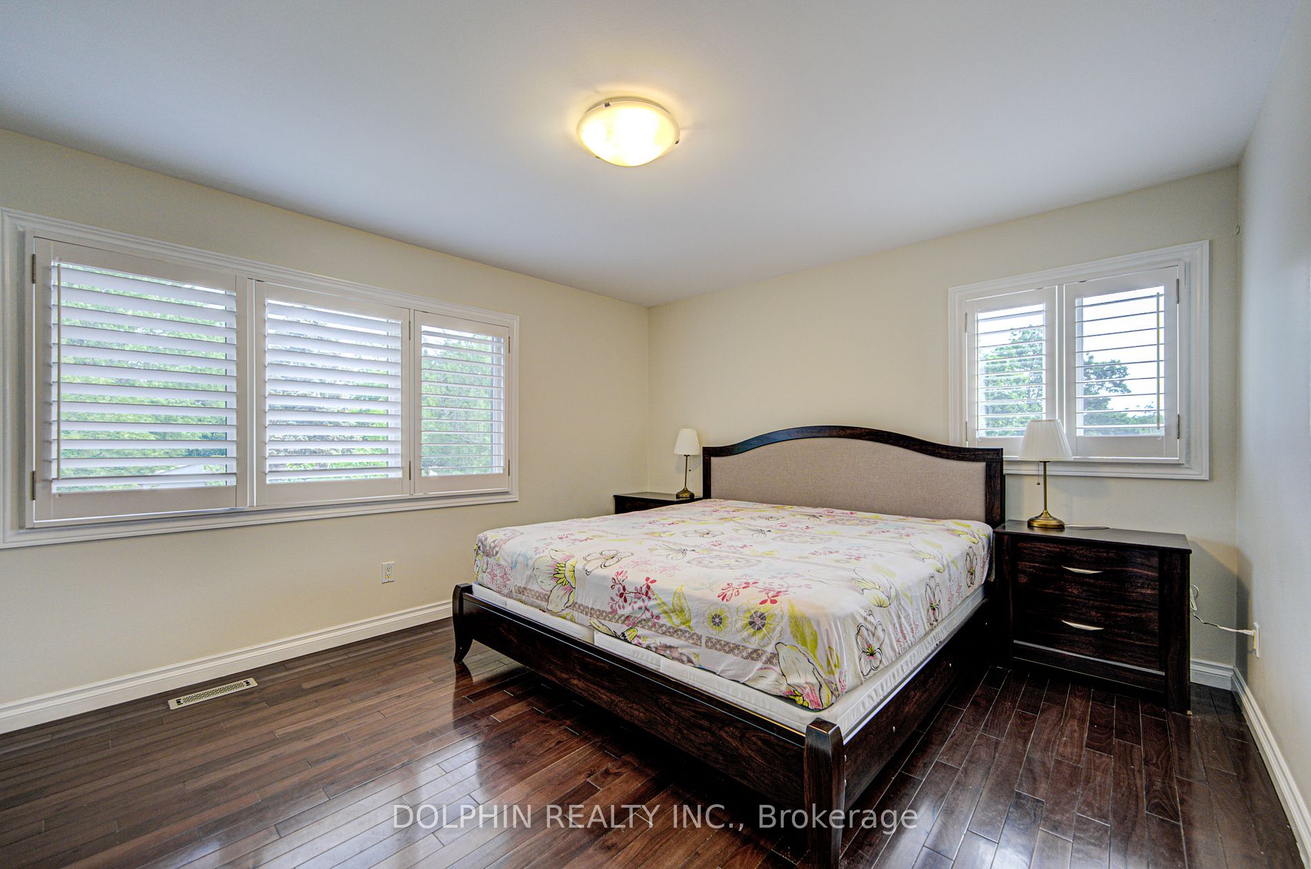 2290 Devon Road
