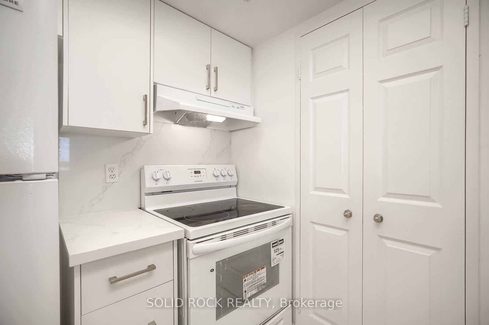 265 Enfield Pl, #1008