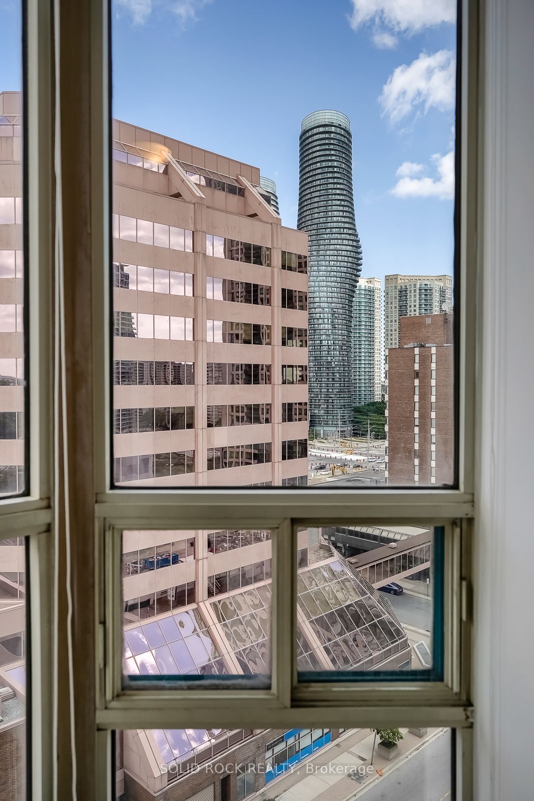 265 Enfield Pl, #1008