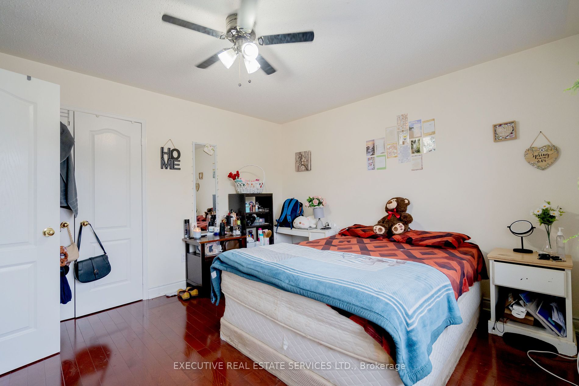 11 Briardale Rd