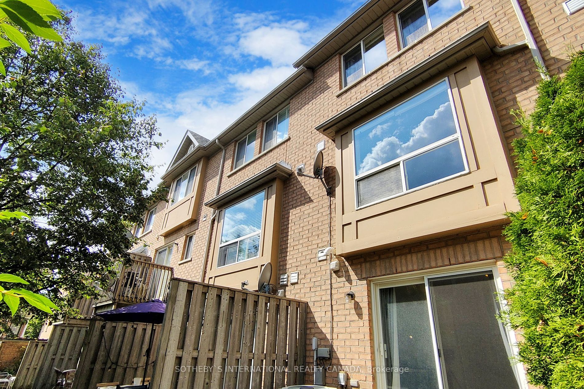50 Strathaven Dr, #119