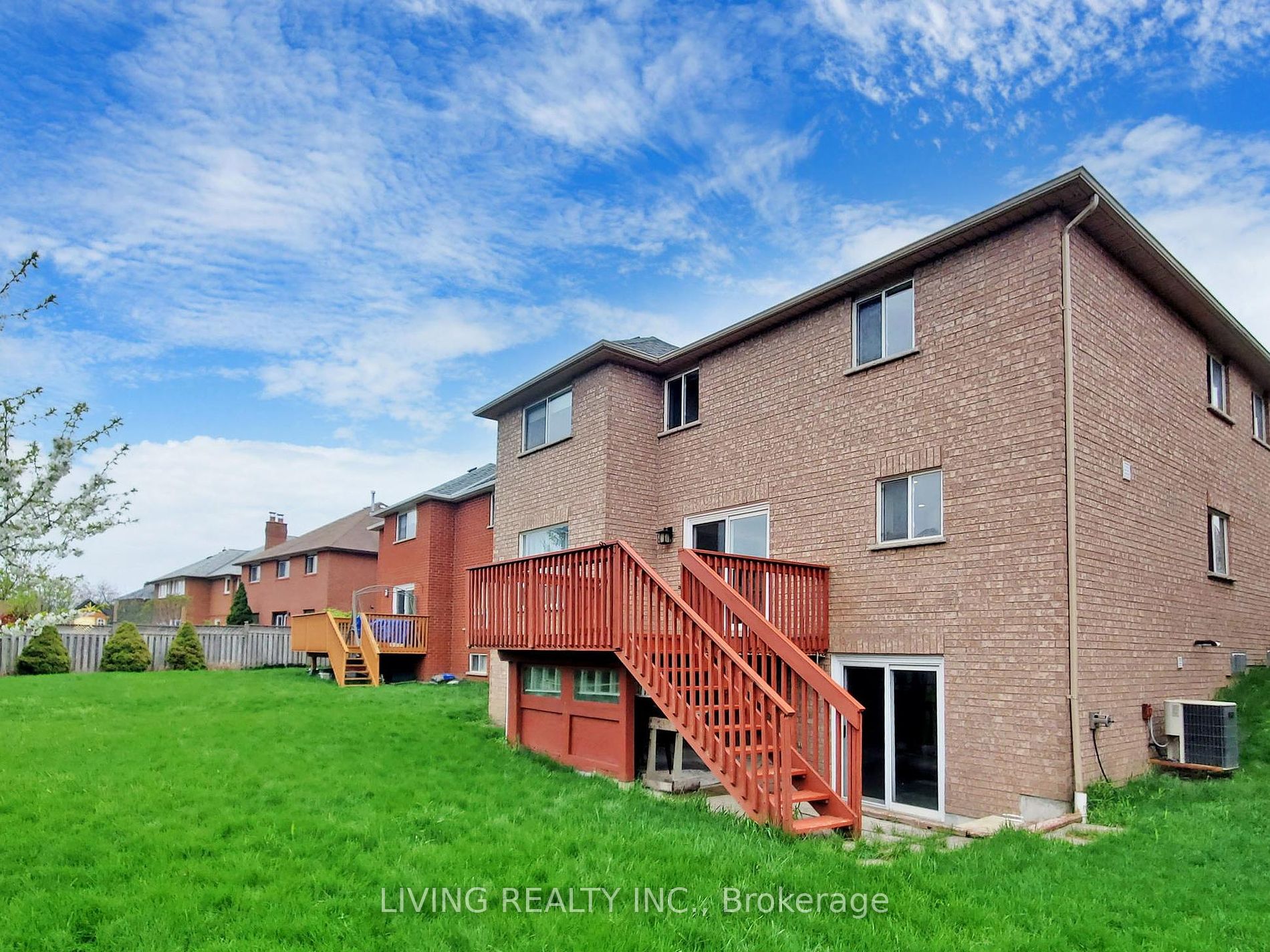 5975 Turney Dr