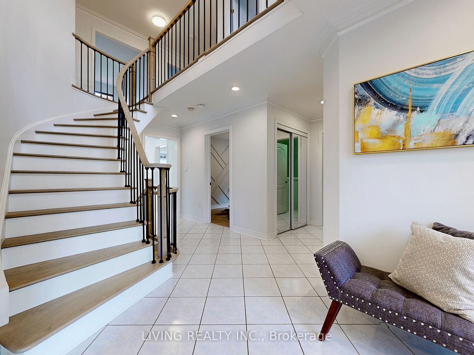 5975 Turney Dr
