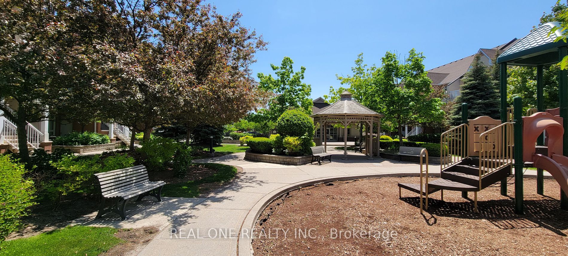 38 Gibson Ave, #11