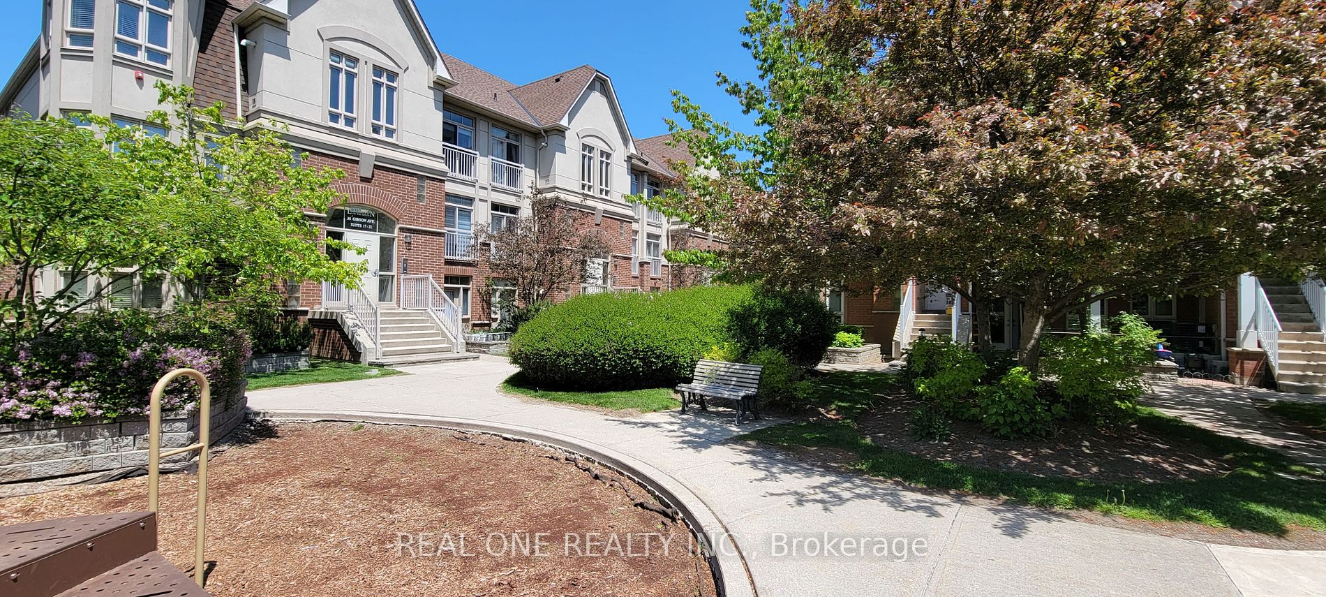 38 Gibson Ave, #11