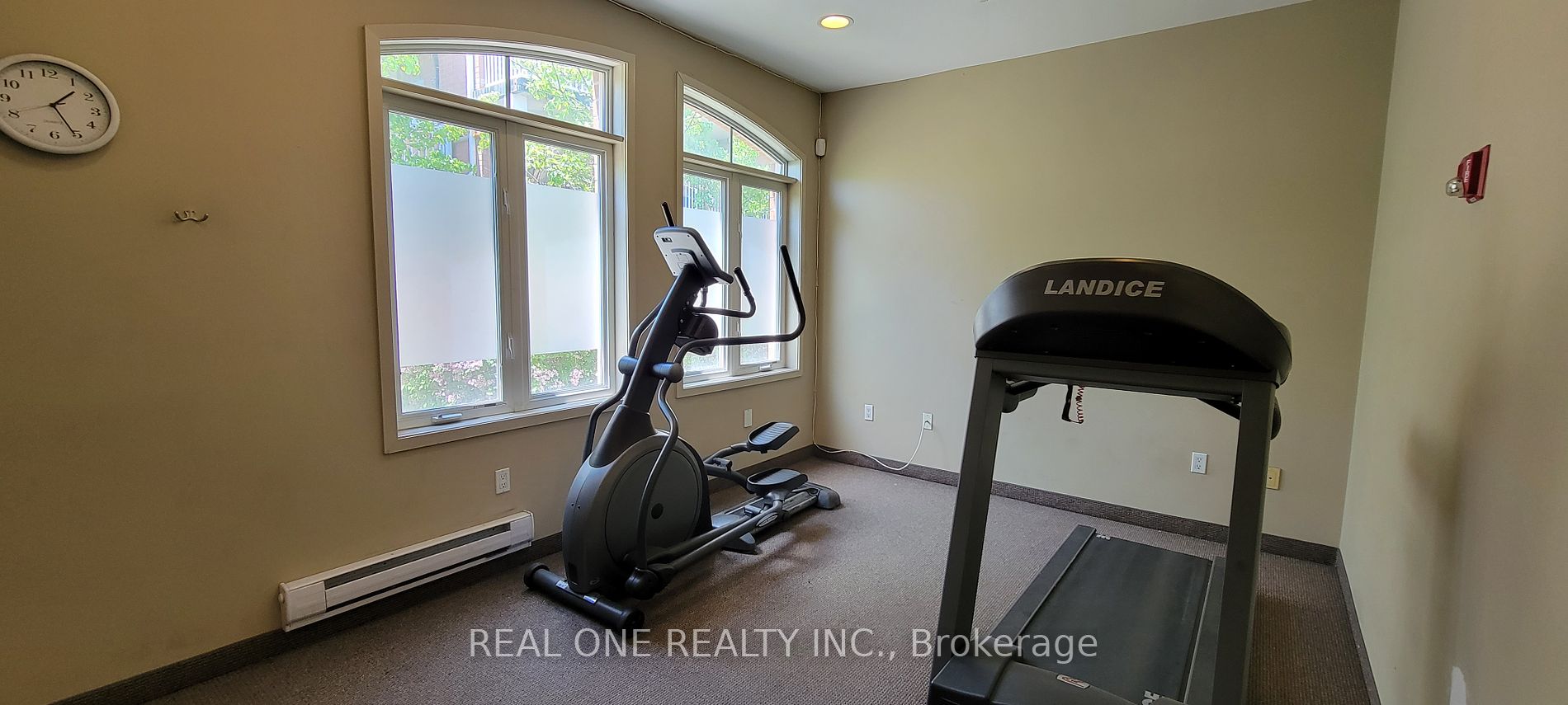 38 Gibson Ave, #11