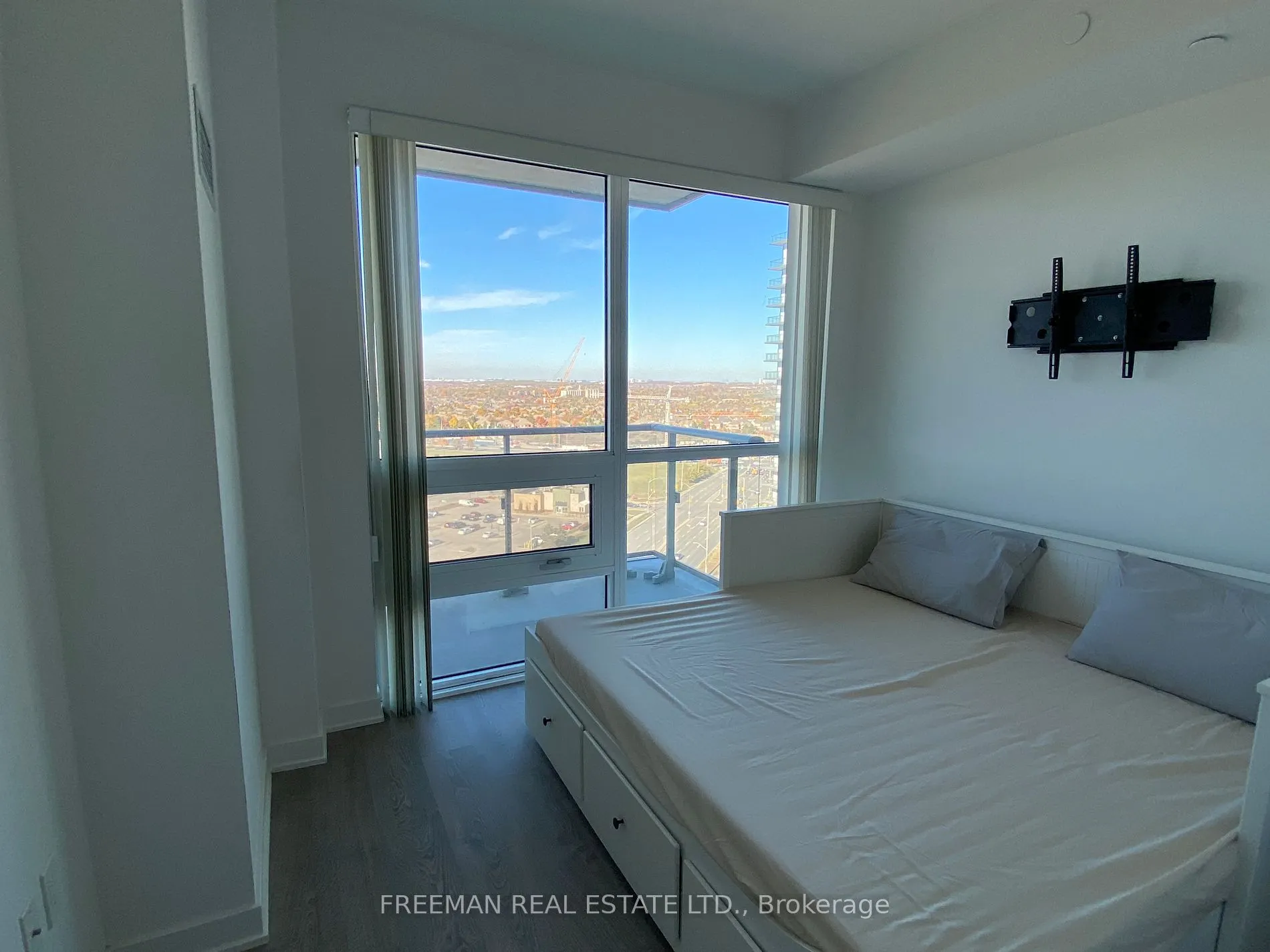 4699 Glen Erin Dr, #1509