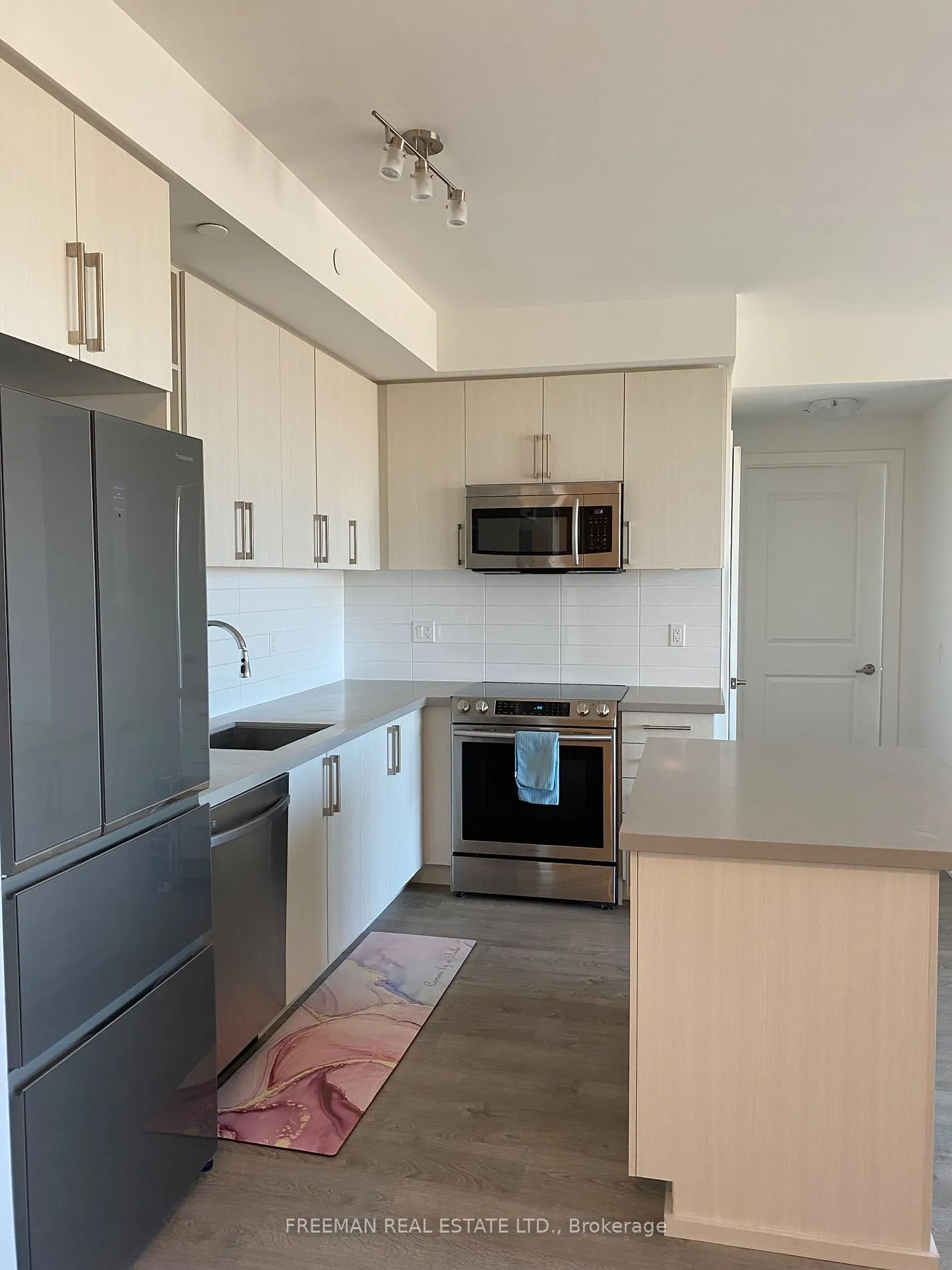 4699 Glen Erin Dr, #1509