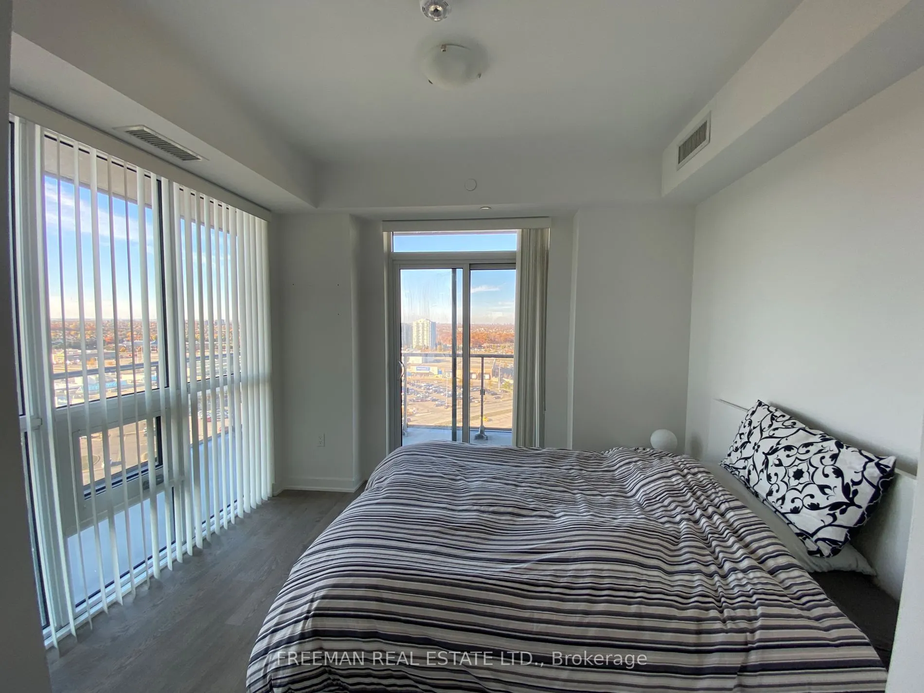 4699 Glen Erin Dr, #1509