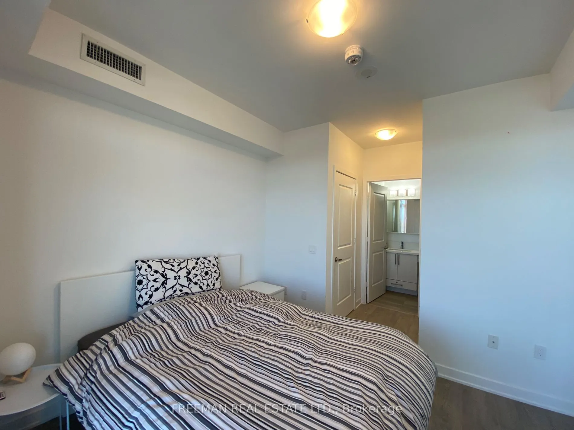4699 Glen Erin Dr, #1509