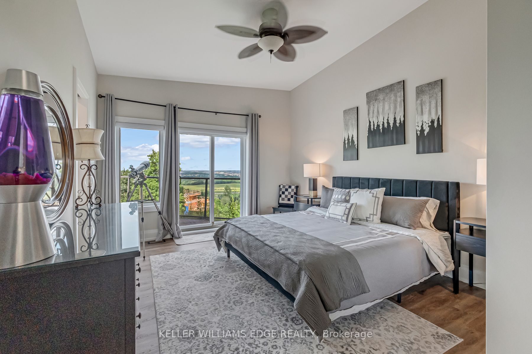 5500 Steeles Ave W